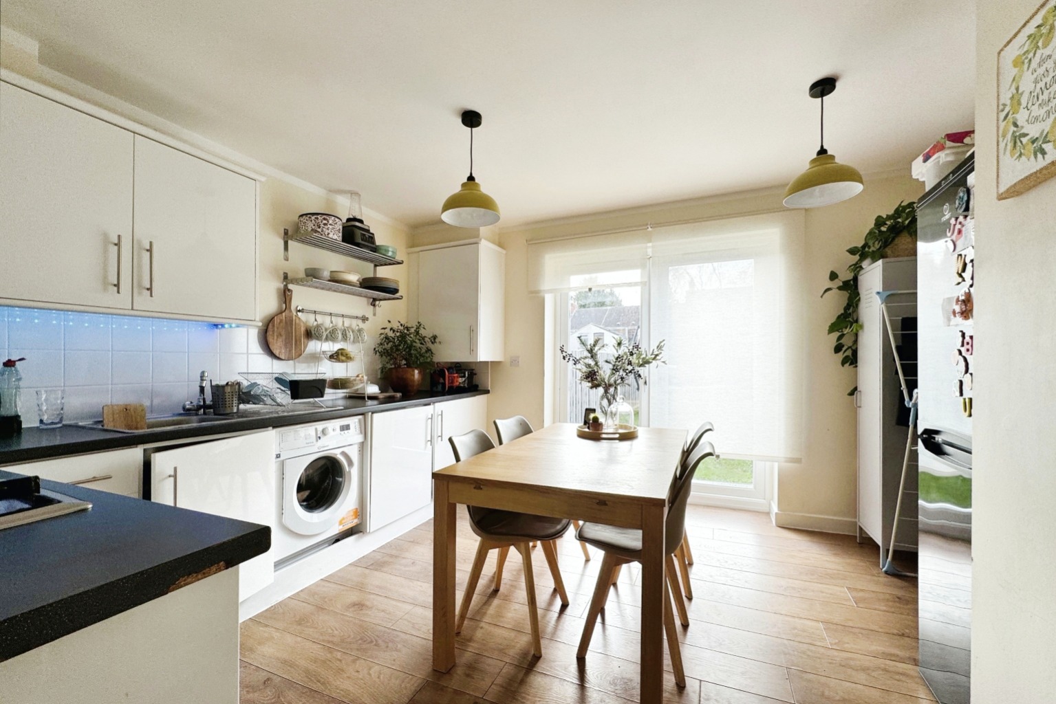 3 bed terraced house for sale in Hull Road, Hessle  - Property Image 2
