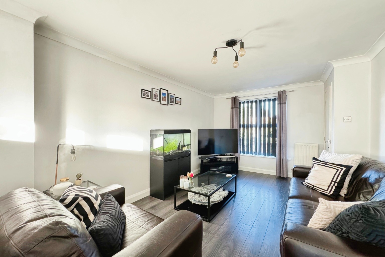 3 bed semi-detached house for sale in Green Lane, Hessle  - Property Image 5