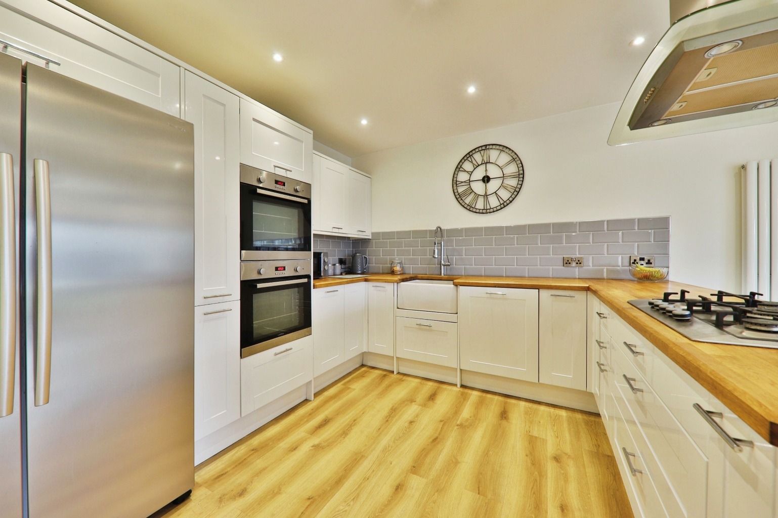 4 bed semi-detached house for sale in Wolfreton Lane, Hull  - Property Image 3
