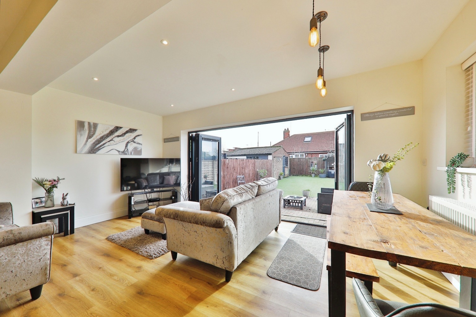 4 bed semi-detached house for sale in Wolfreton Lane, Hull  - Property Image 7