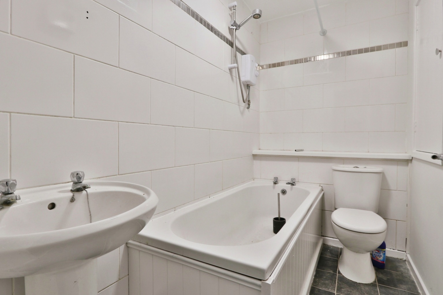 2 bed terraced house for sale in Lowdale Close, Hull  - Property Image 7