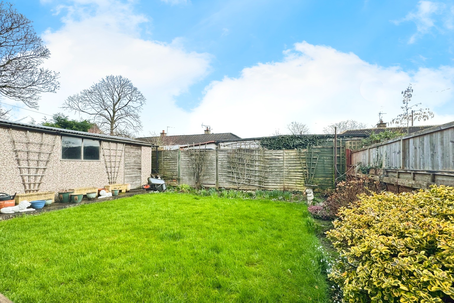 2 bed semi-detached bungalow for sale in Southfield Drive, North Ferriby  - Property Image 7