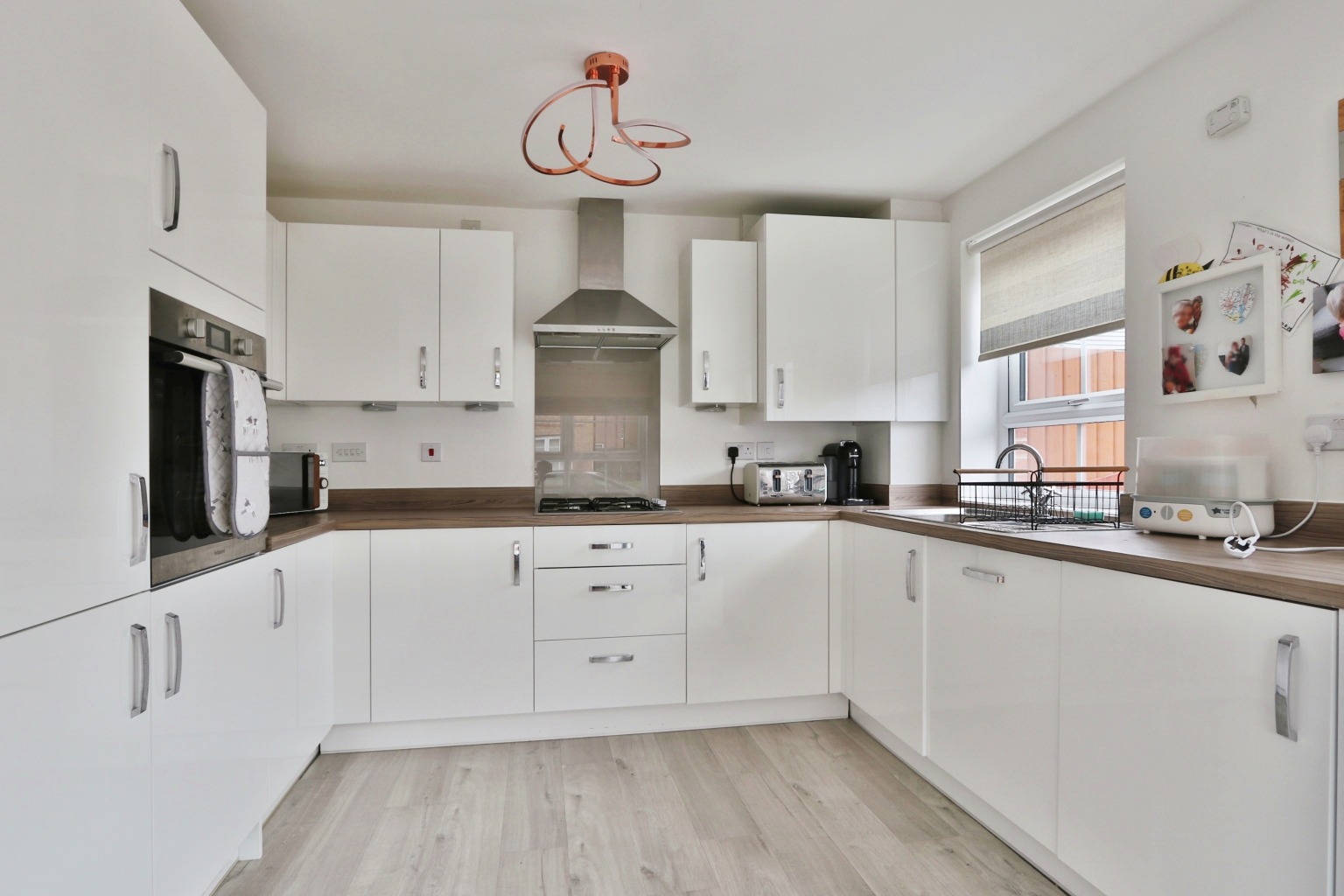 3 bed semi-detached house for sale in Petfield Drive, Hull  - Property Image 5