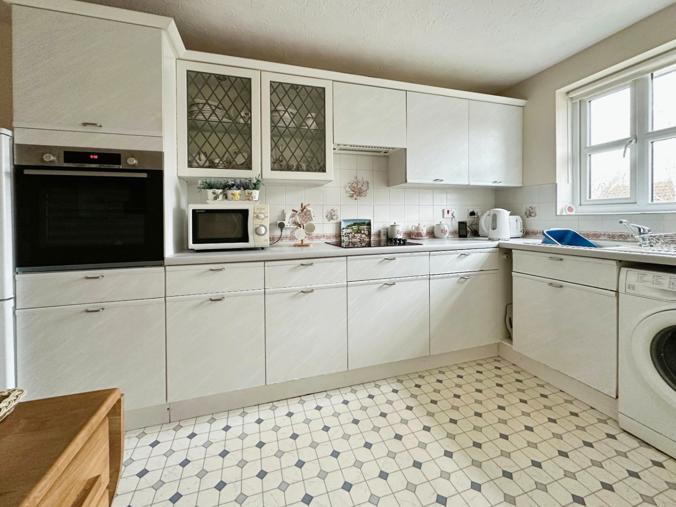 2 bed flat for sale in John Gray Court, Hull  - Property Image 4