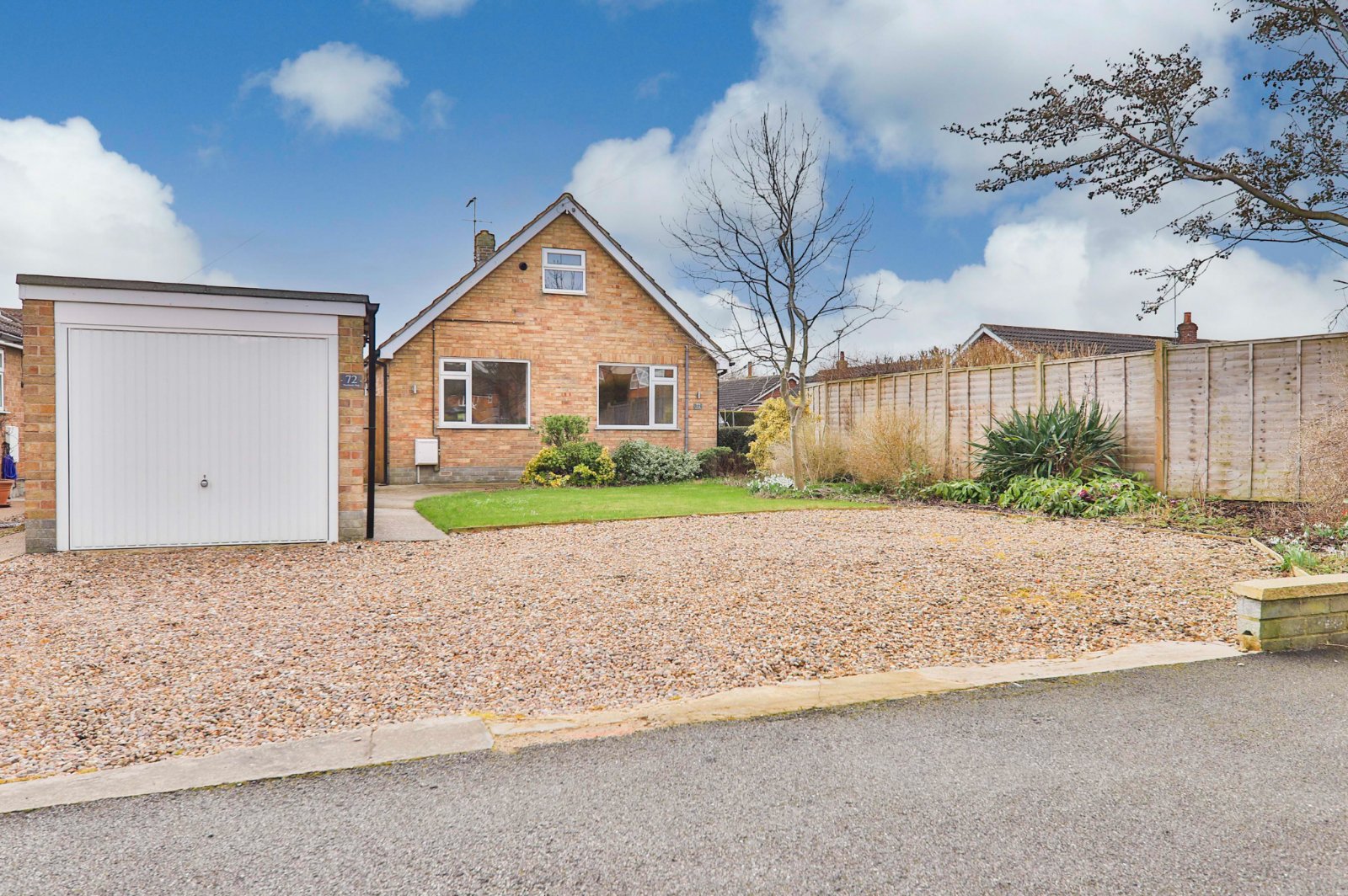 2 bed bungalow for sale in Westlands Way, Leven  - Property Image 1