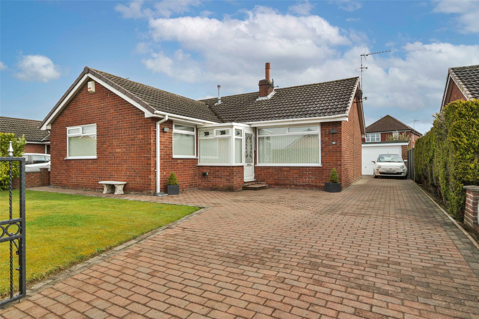 3 bed bungalow for sale in The Meadows, Leven, HU17