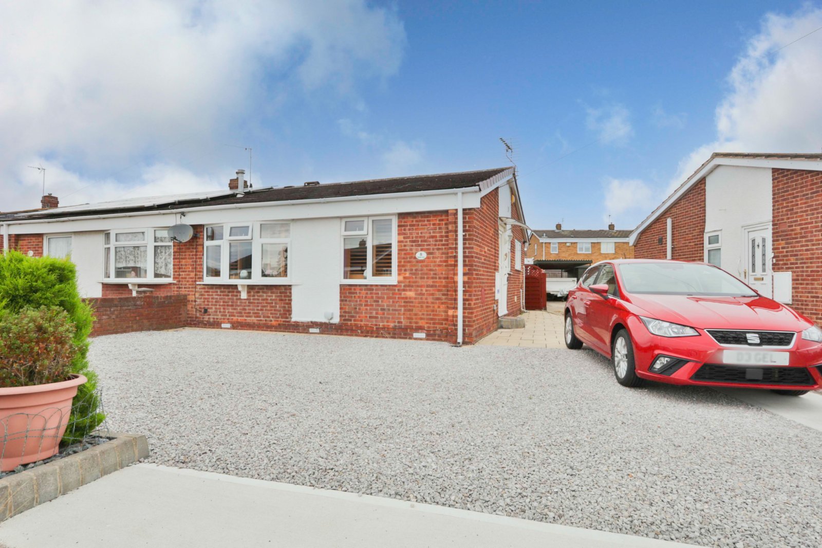 2 bed bungalow for sale in Holcroft Garth, Hedon  - Property Image 1