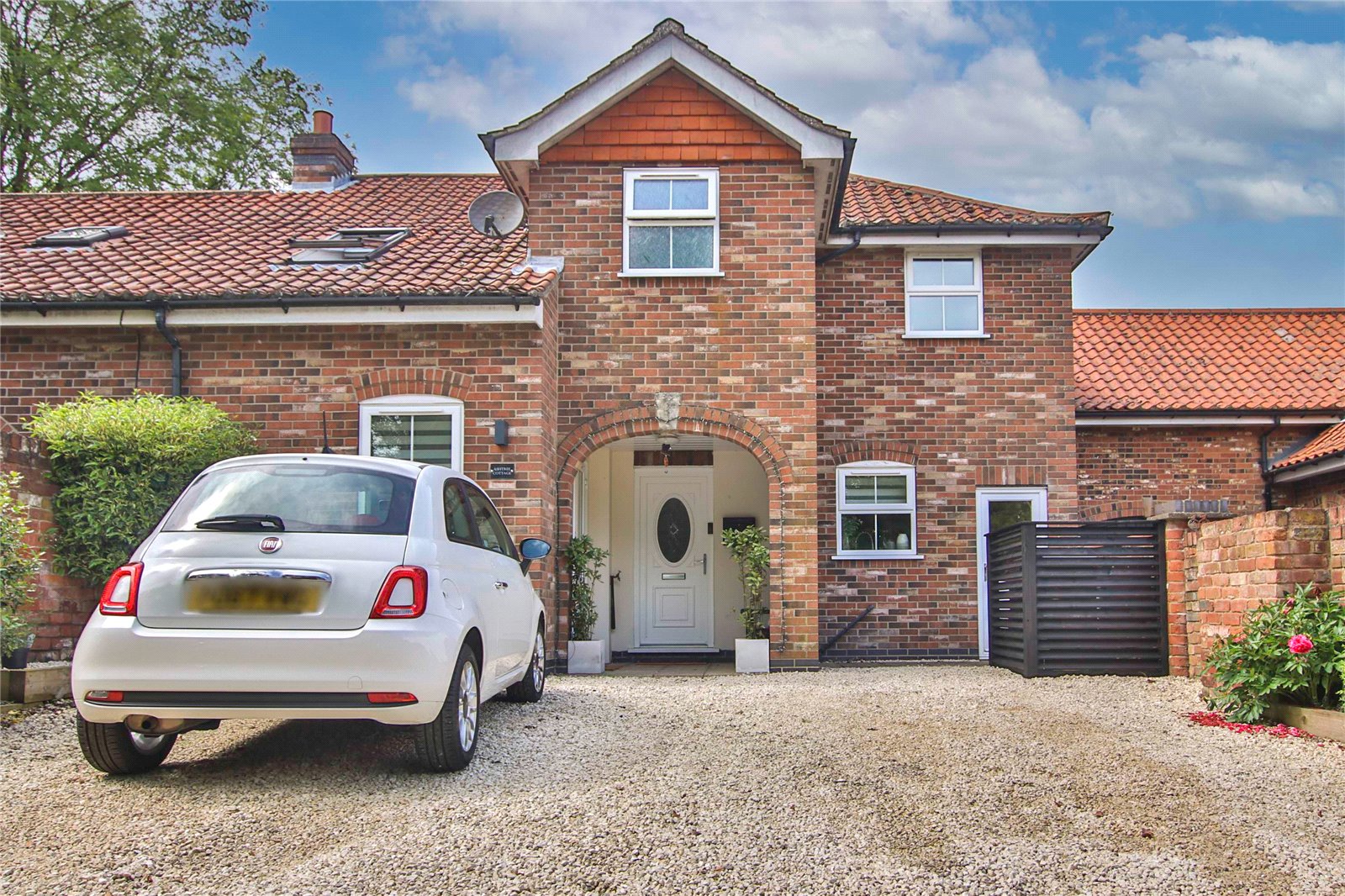 3 bed house for sale in Church Side, Goxhill, DN19