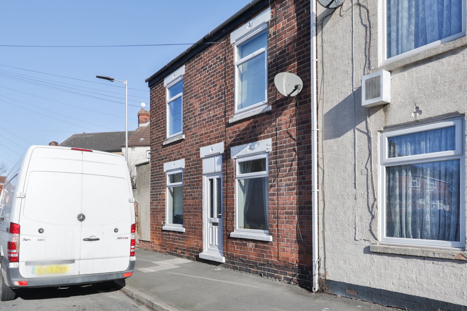 2 bed house for sale in Barnsley Street, Hull 0