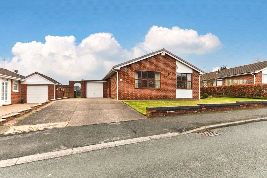 3 bed bungalow for sale in Hall Road, Sproatley, HU11
