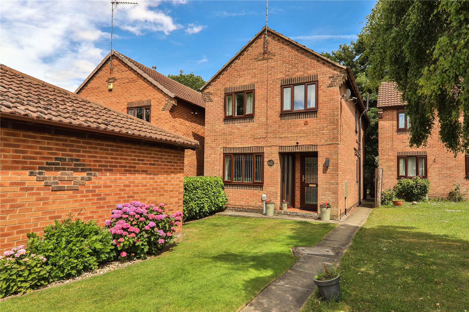 4 bed house for sale in Lawson Close, Walkington - Property Image 1
