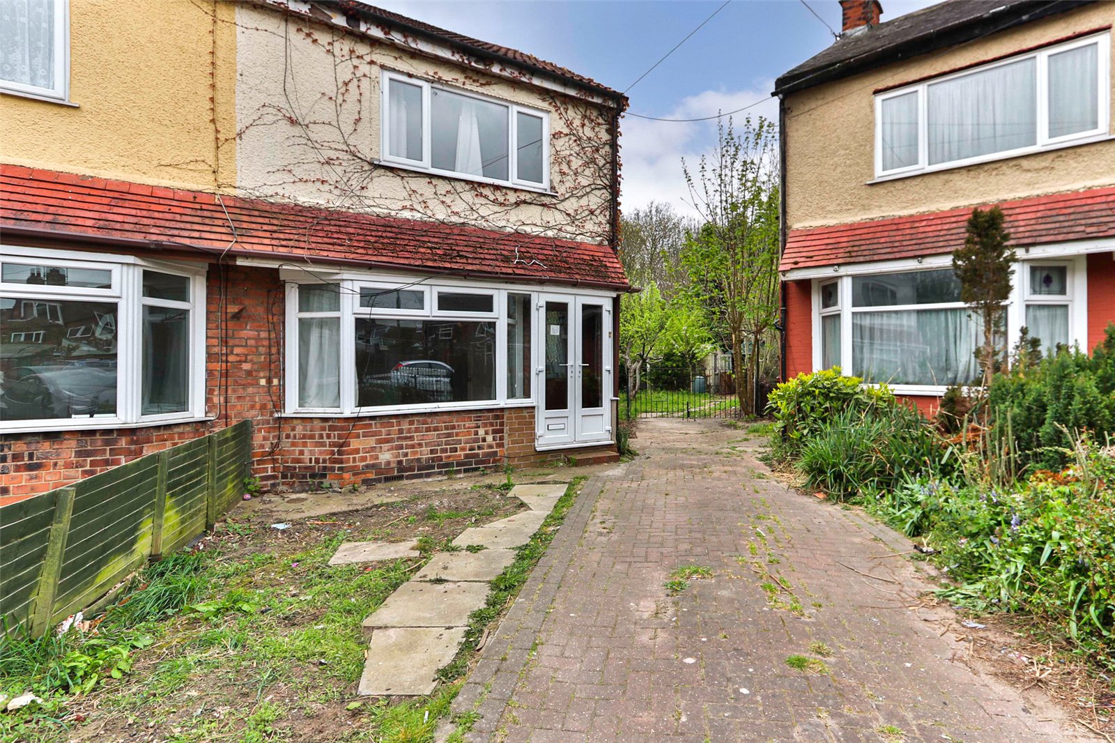 3 bed house for sale in The Woodlands, Goddard Avenue, HU5 