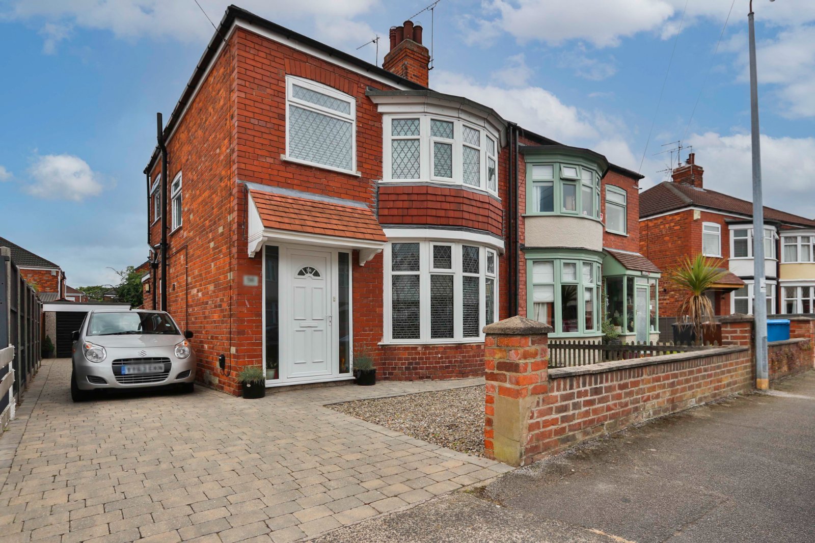 3 bed house for sale in Strathmore Avenue, Hull, HU6 
