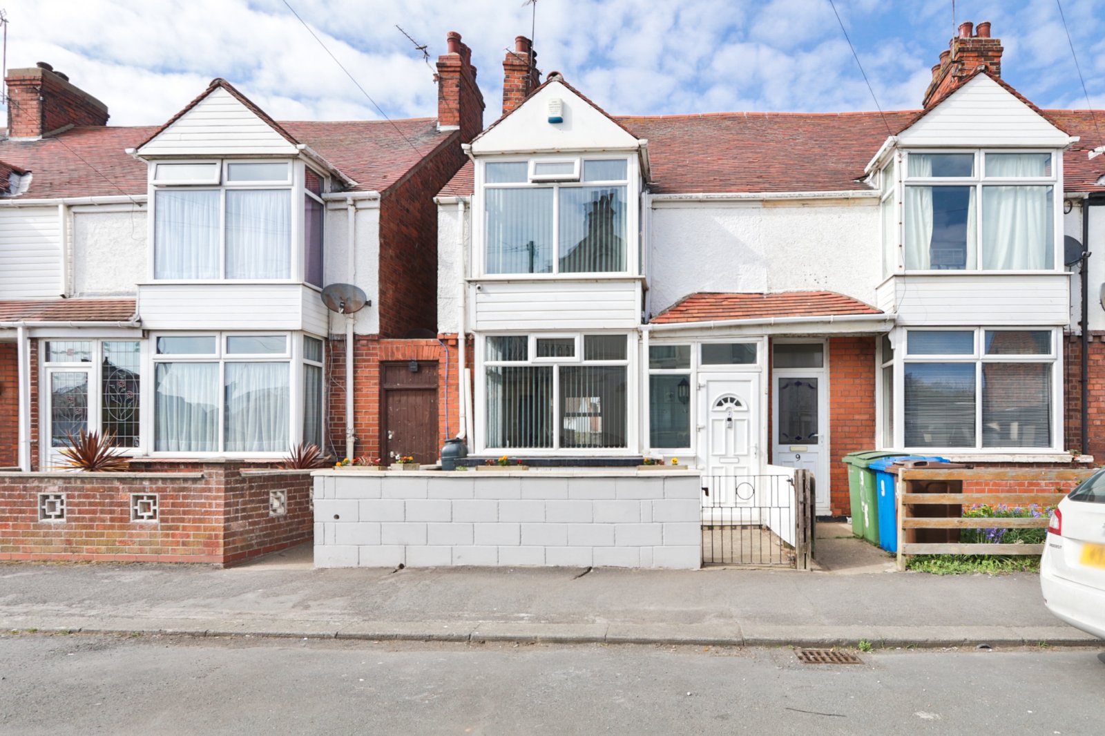 3 bed house for sale in Princes Avenue, Withernsea  - Property Image 1
