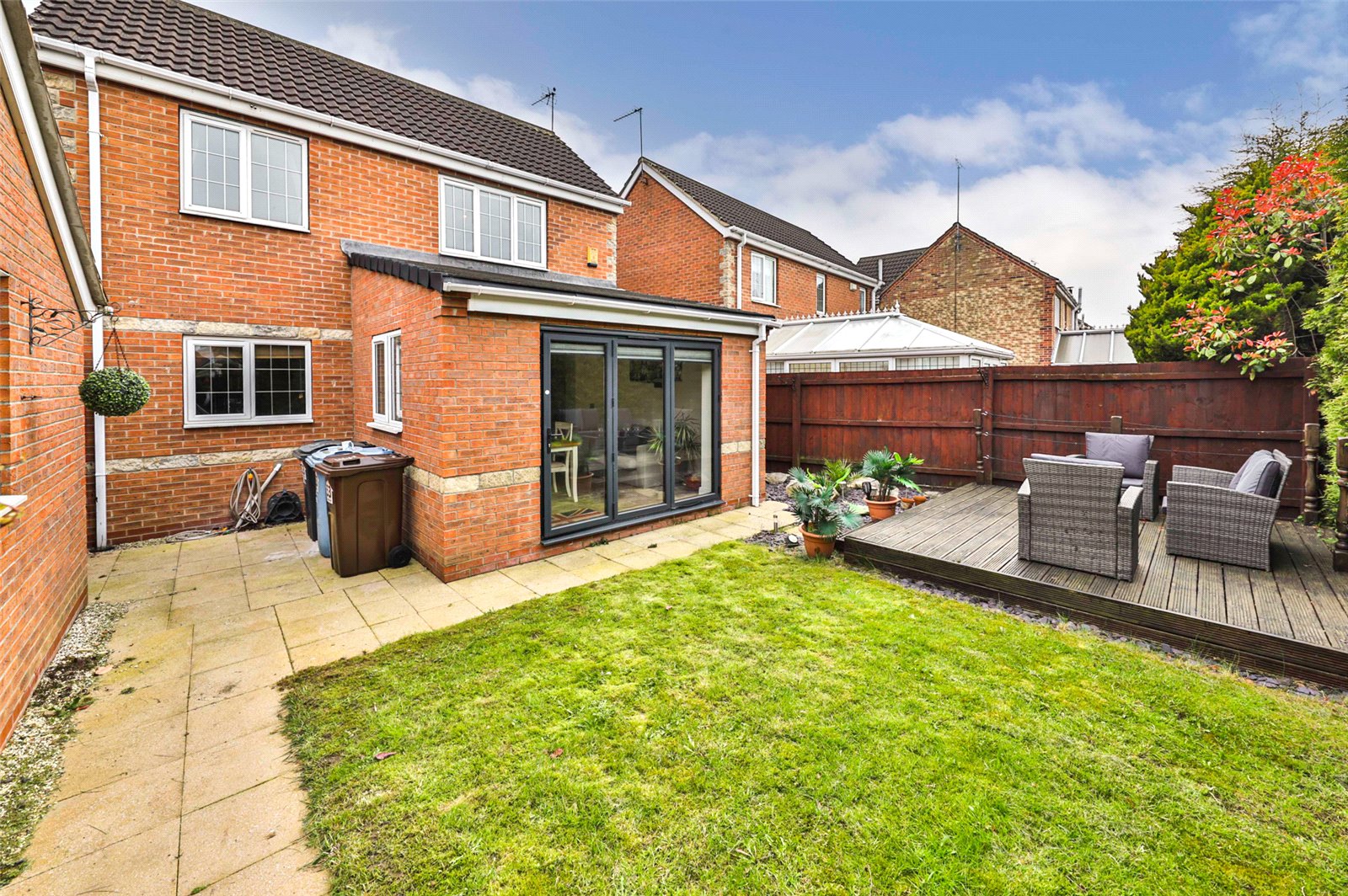 3 bed house for sale in Santolina Way, Hull 8