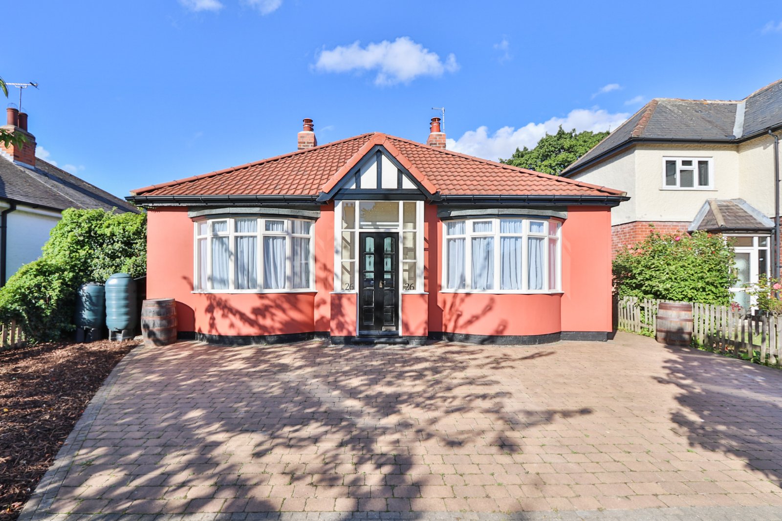 2 bed bungalow for sale in Southwood Avenue, Cottingham, HU16