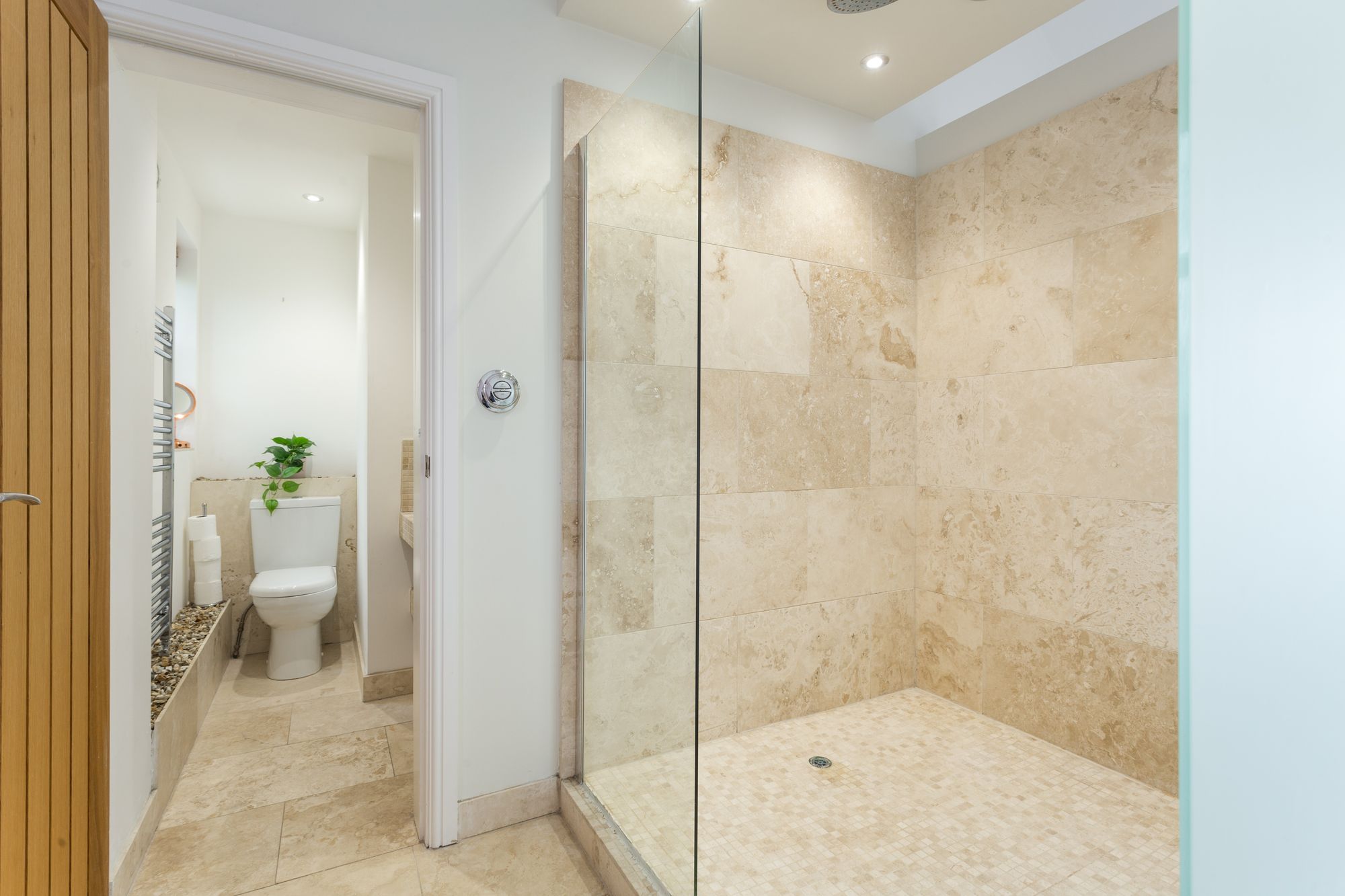 6 bed detached house for sale in Ash Tree Gardens, York  - Property Image 14