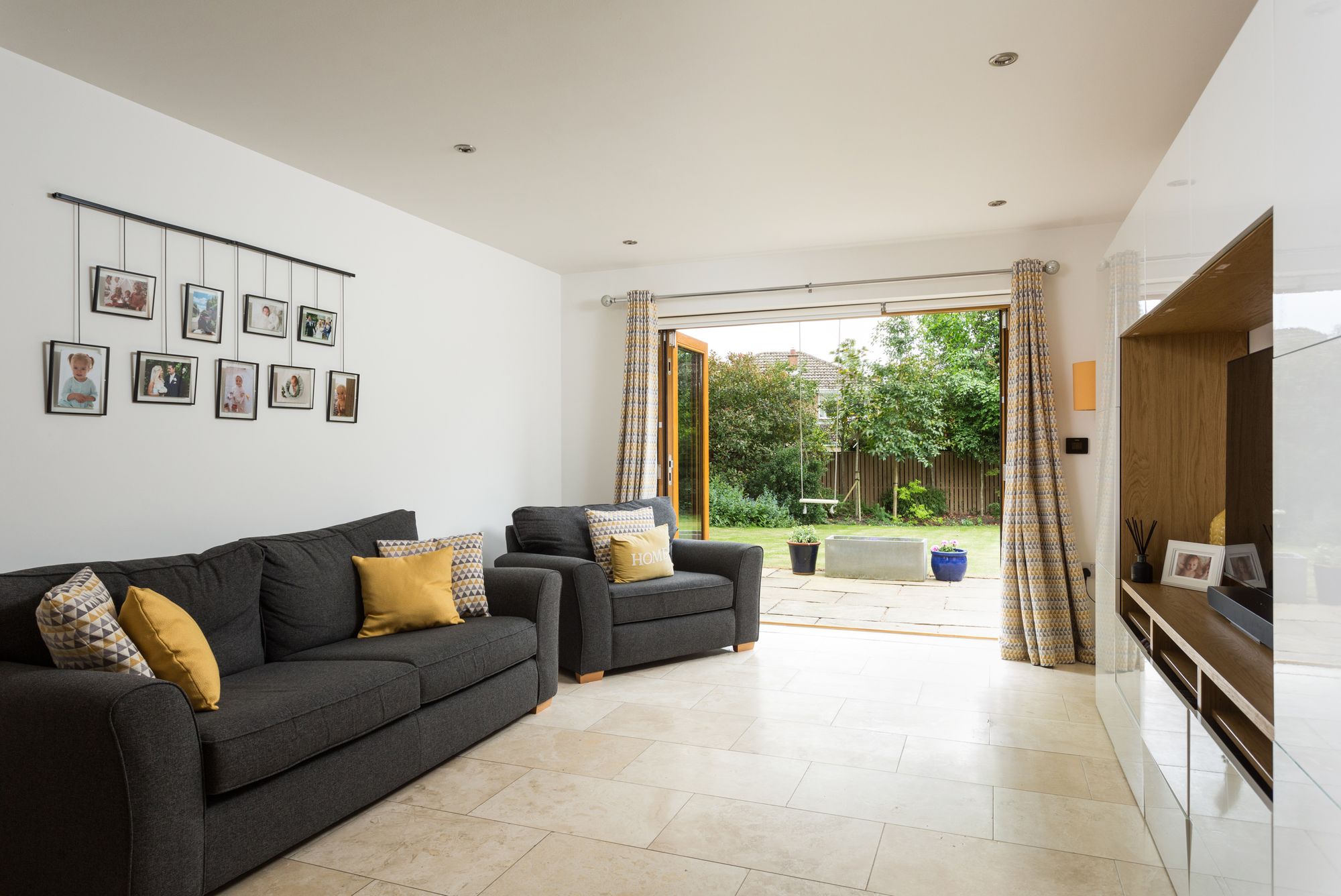 6 bed detached house for sale in Ash Tree Gardens, York  - Property Image 7
