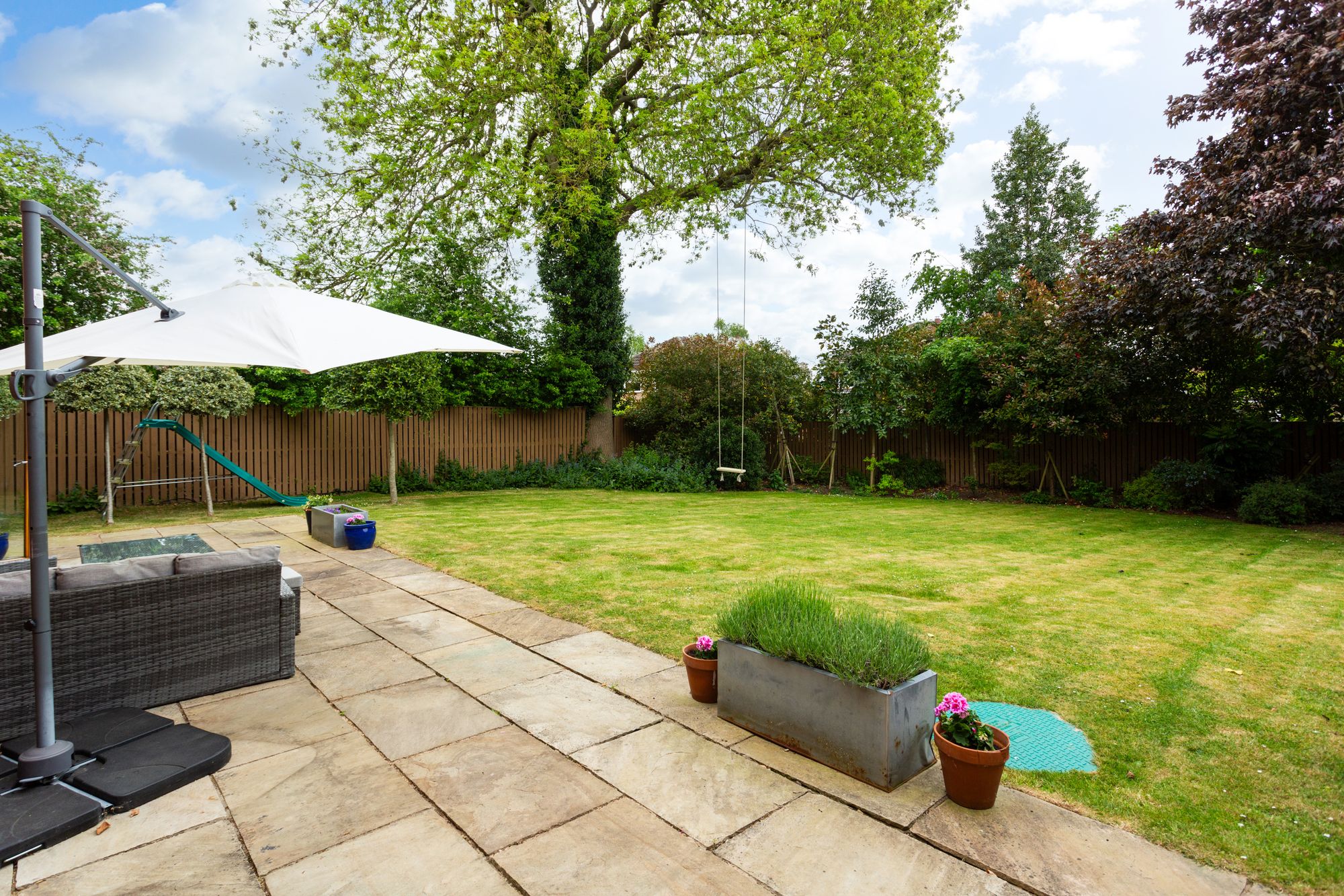 6 bed detached house for sale in Ash Tree Gardens, York  - Property Image 20
