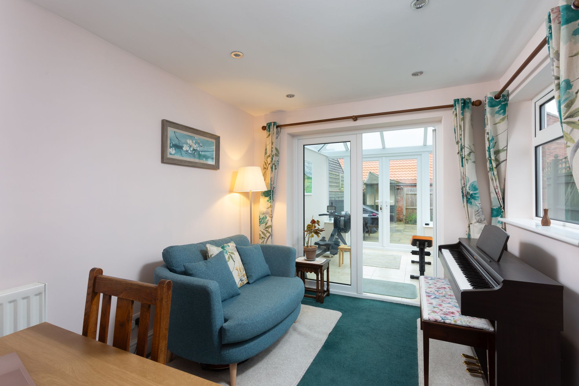 2 bed cottage for sale in Main Street, York  - Property Image 12