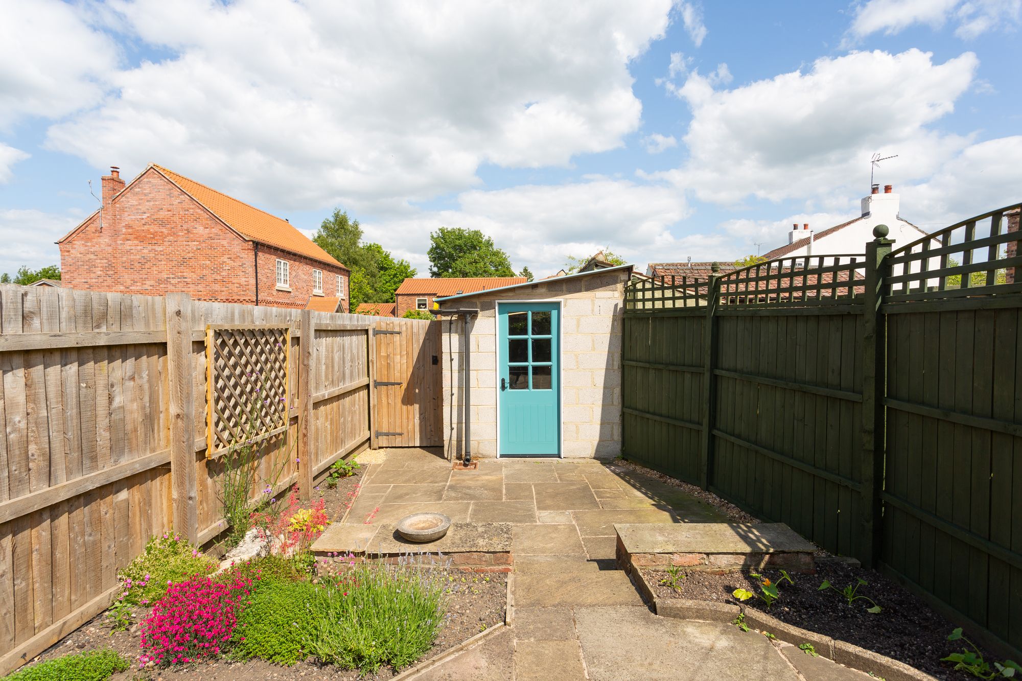 2 bed cottage for sale in Main Street, York  - Property Image 20