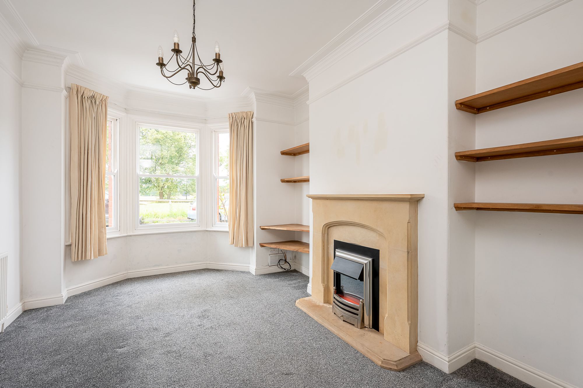2 bed mid-terraced house for sale in Knavesmire Crescent, York  - Property Image 7