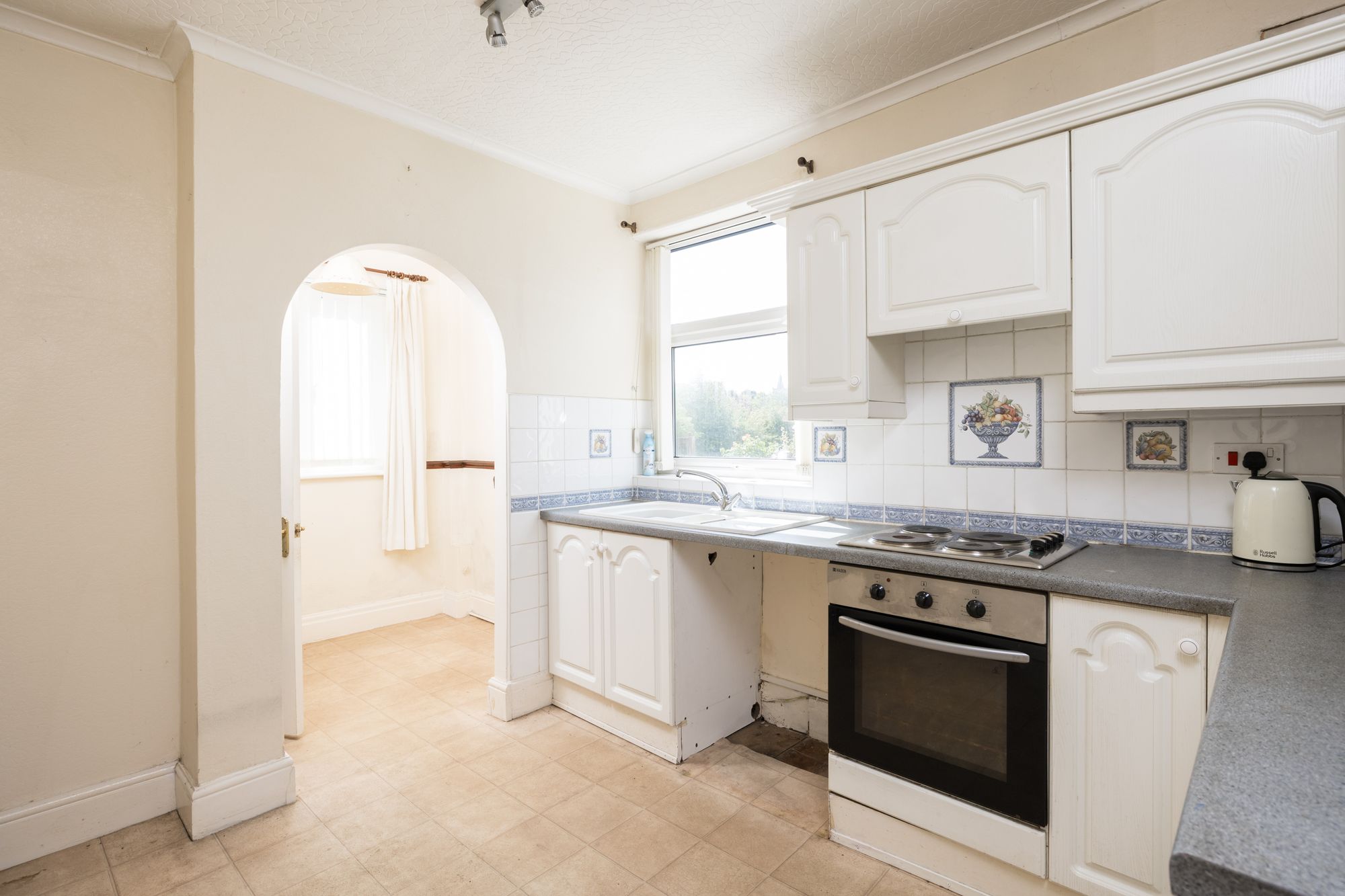 2 bed house for sale in Clifford Road, Wetherby  - Property Image 3