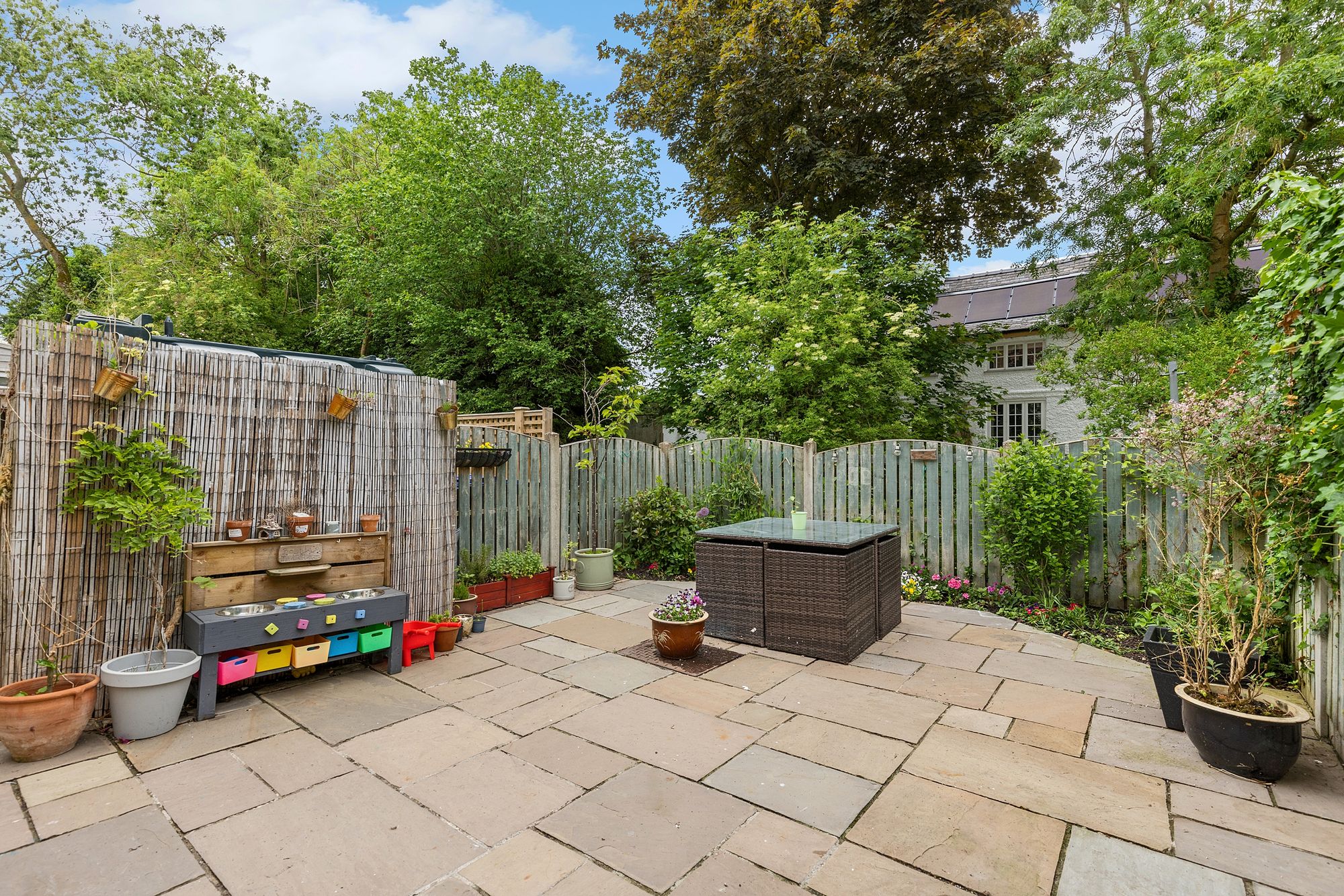 2 bed terraced house for sale in Pump Alley, York  - Property Image 4