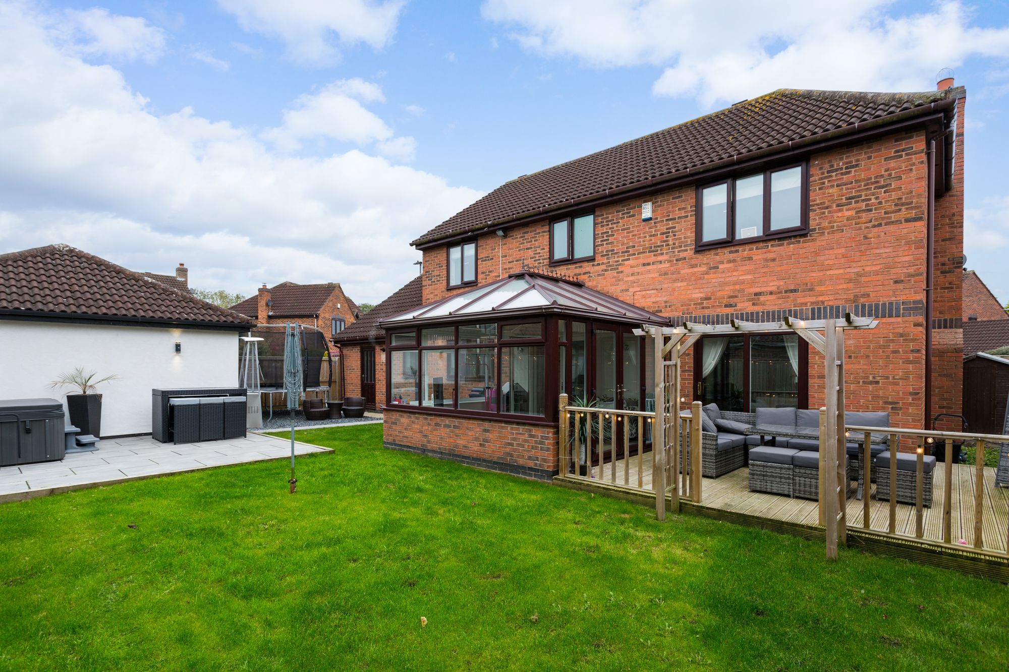 4 bed detached house for sale in Dawnay Garth, York  - Property Image 23