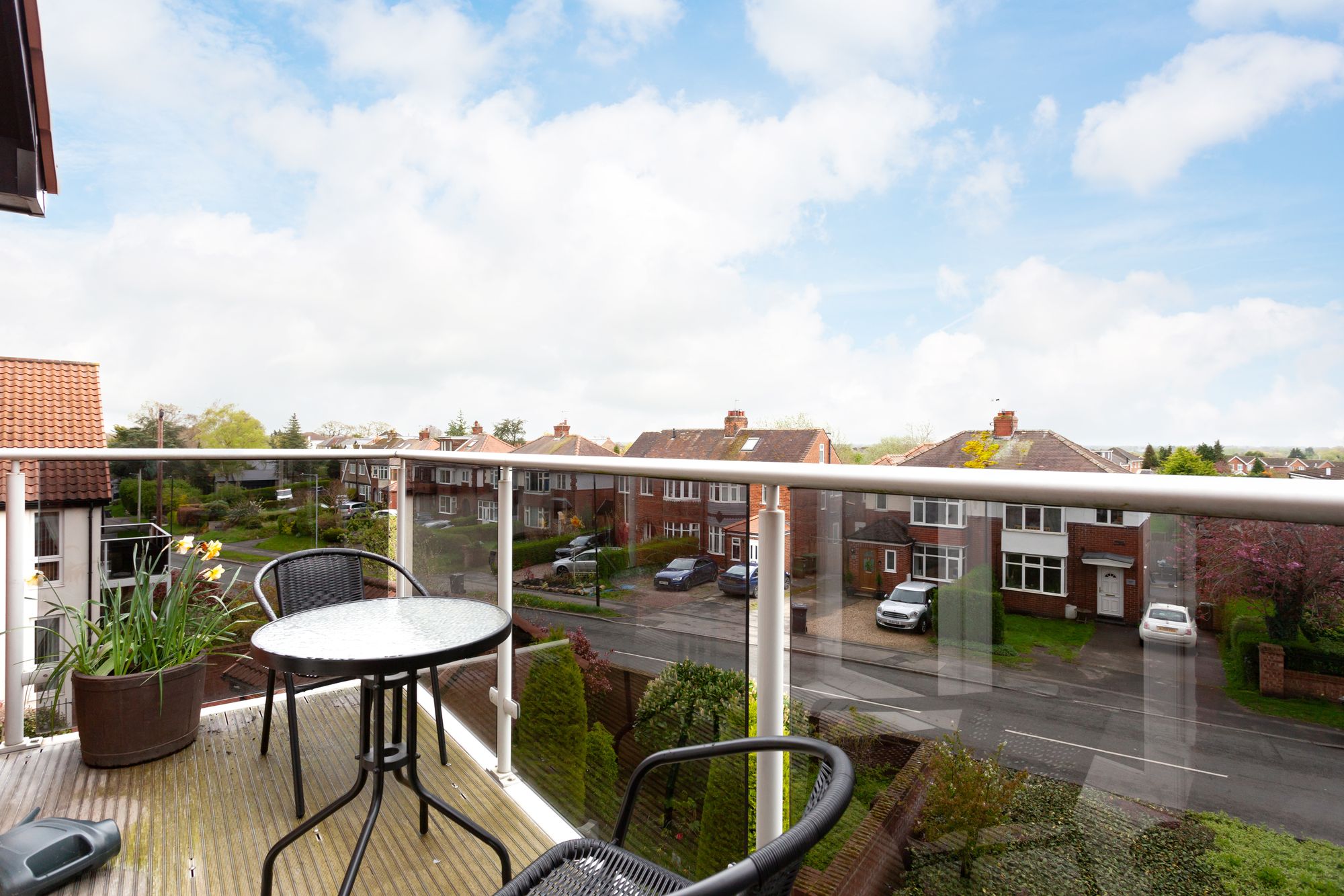 2 bed apartment for sale in Top Lane, York  - Property Image 2