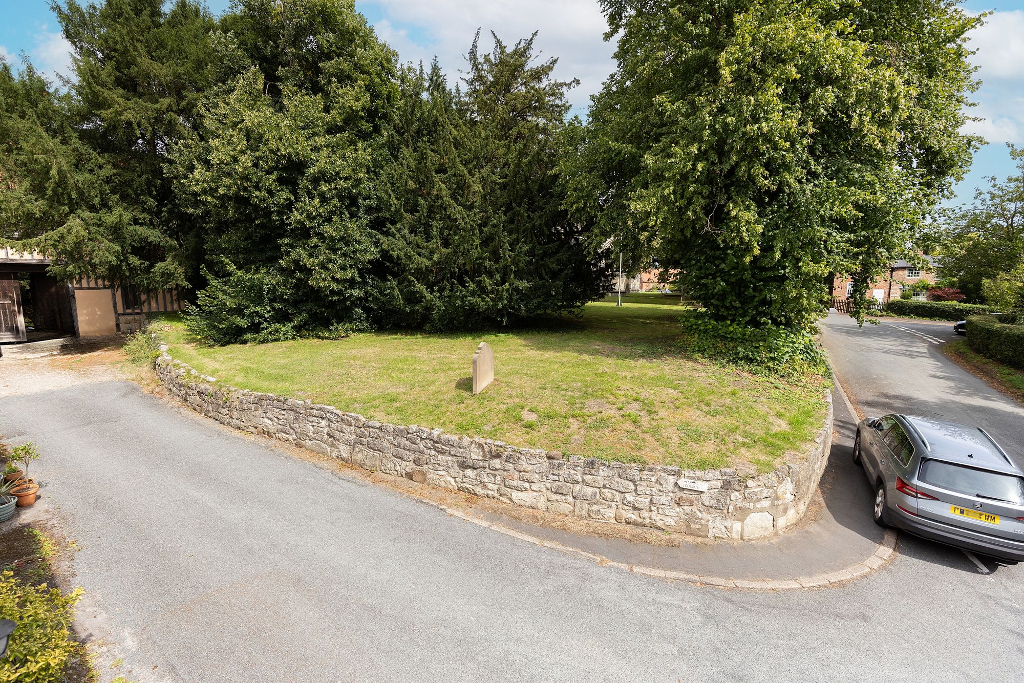 3 bed end of terrace house for sale in Church View, York  - Property Image 31
