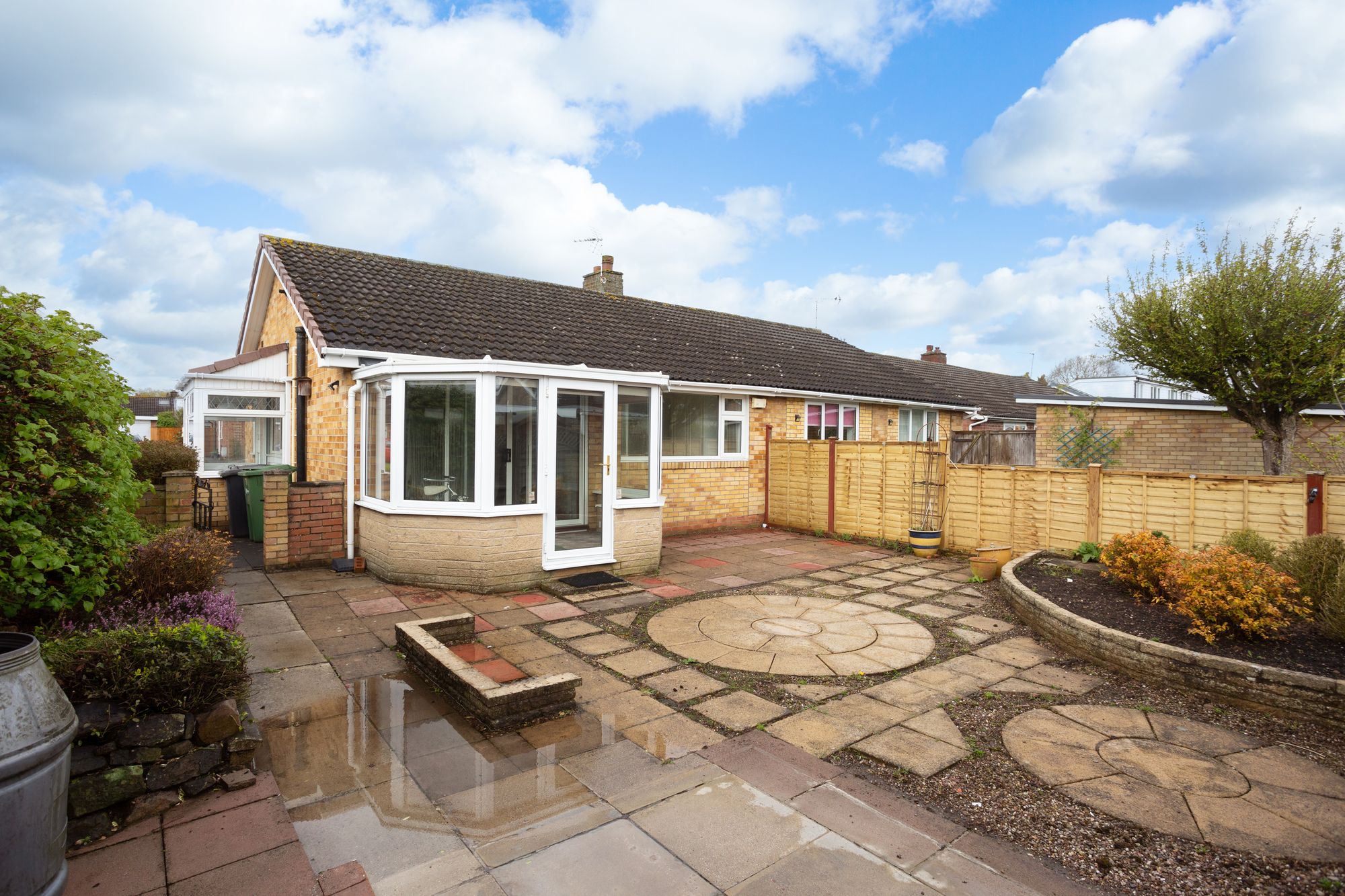 2 bed bungalow for sale in Harcourt Close, York  - Property Image 6