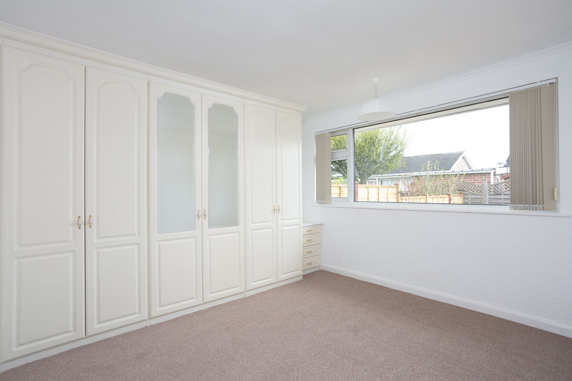 2 bed bungalow for sale in Harcourt Close, York  - Property Image 10