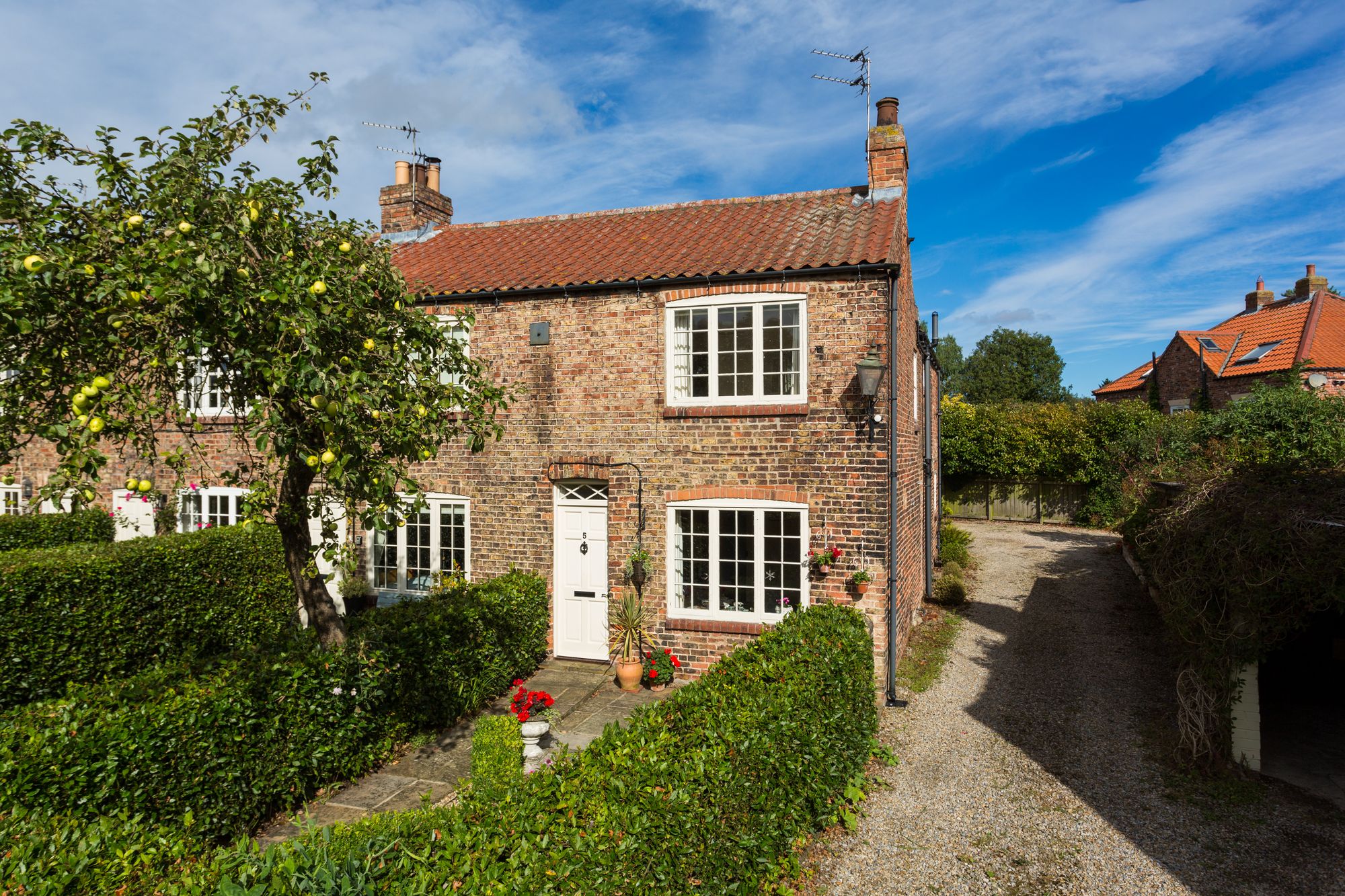 3 bed for sale in Church Street, York  - Property Image 1