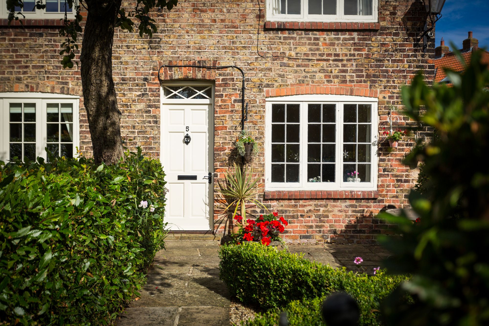 3 bed for sale in Church Street, York  - Property Image 2