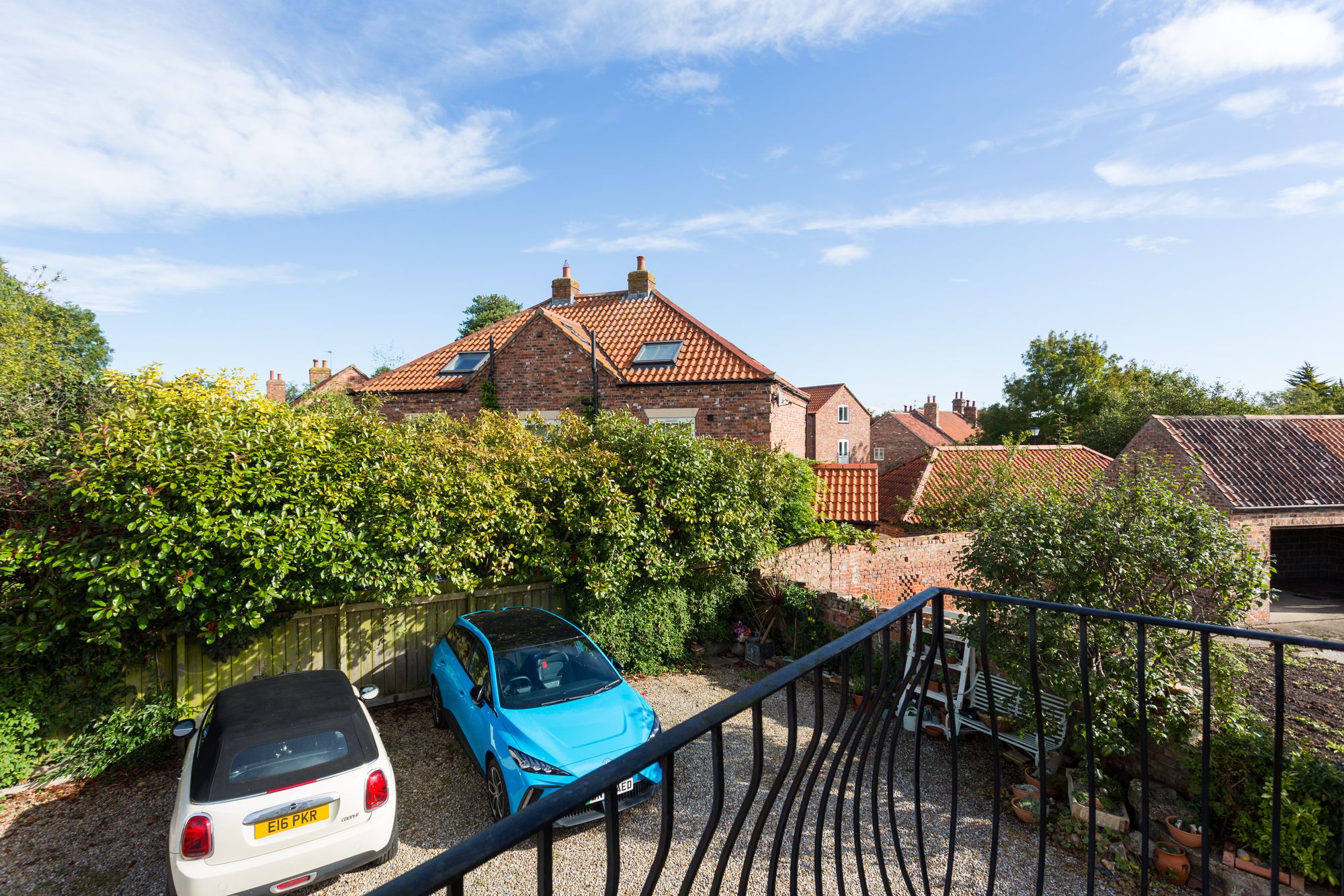 3 bed for sale in Church Street, York  - Property Image 11