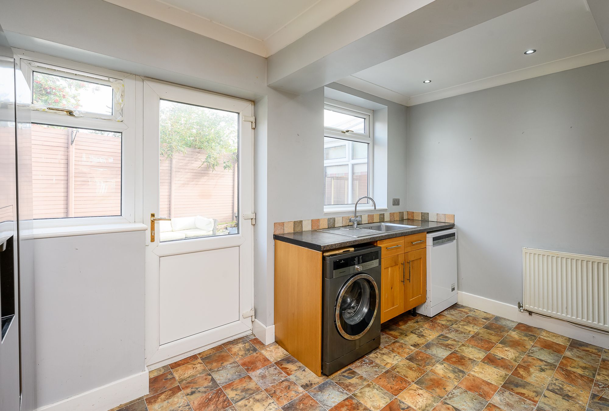 4 bed semi-detached house for sale in Calcaria Road, Tadcaster  - Property Image 7
