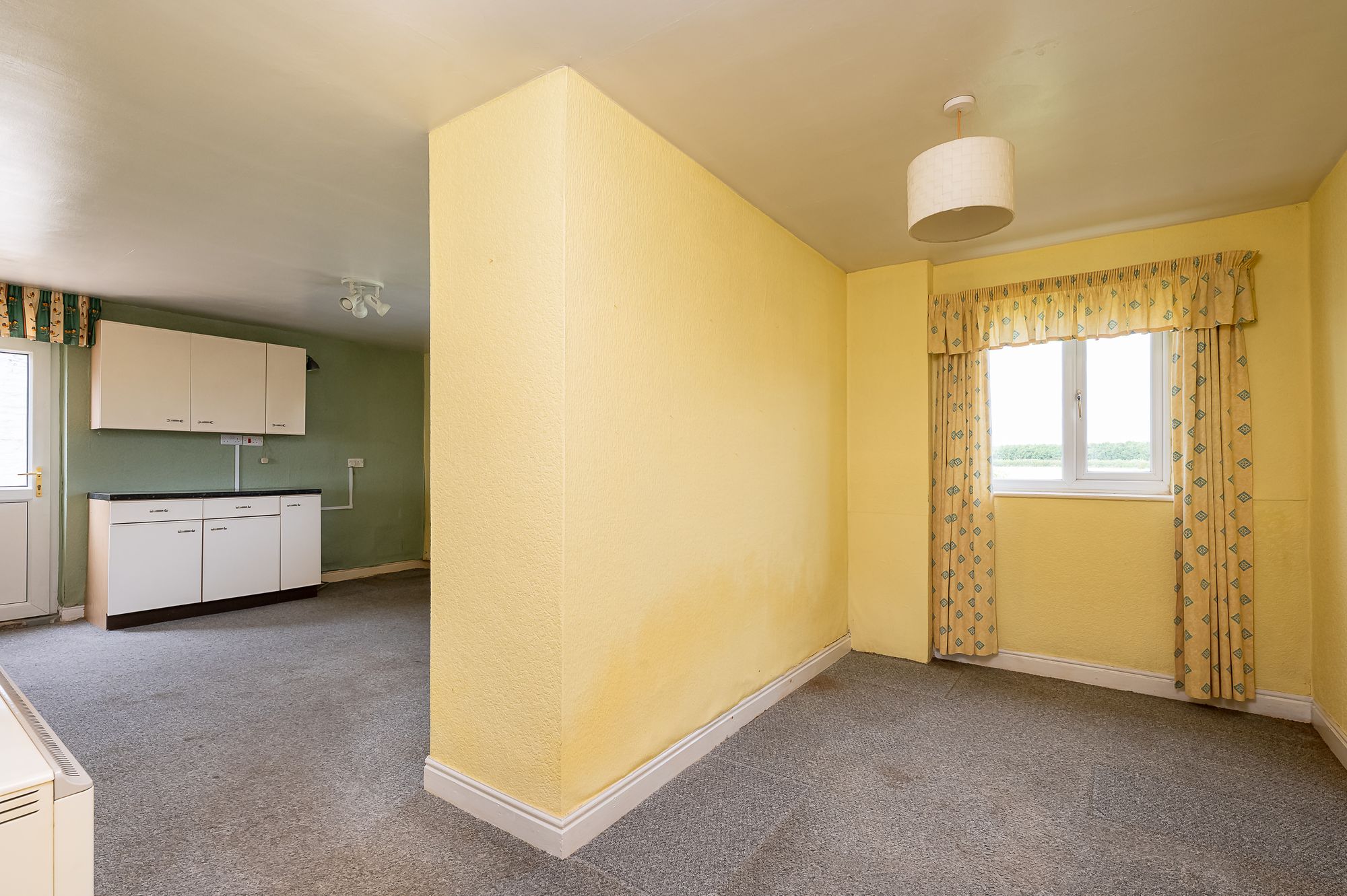 3 bed semi-detached cottage for sale in Bolton Percy, York  - Property Image 7