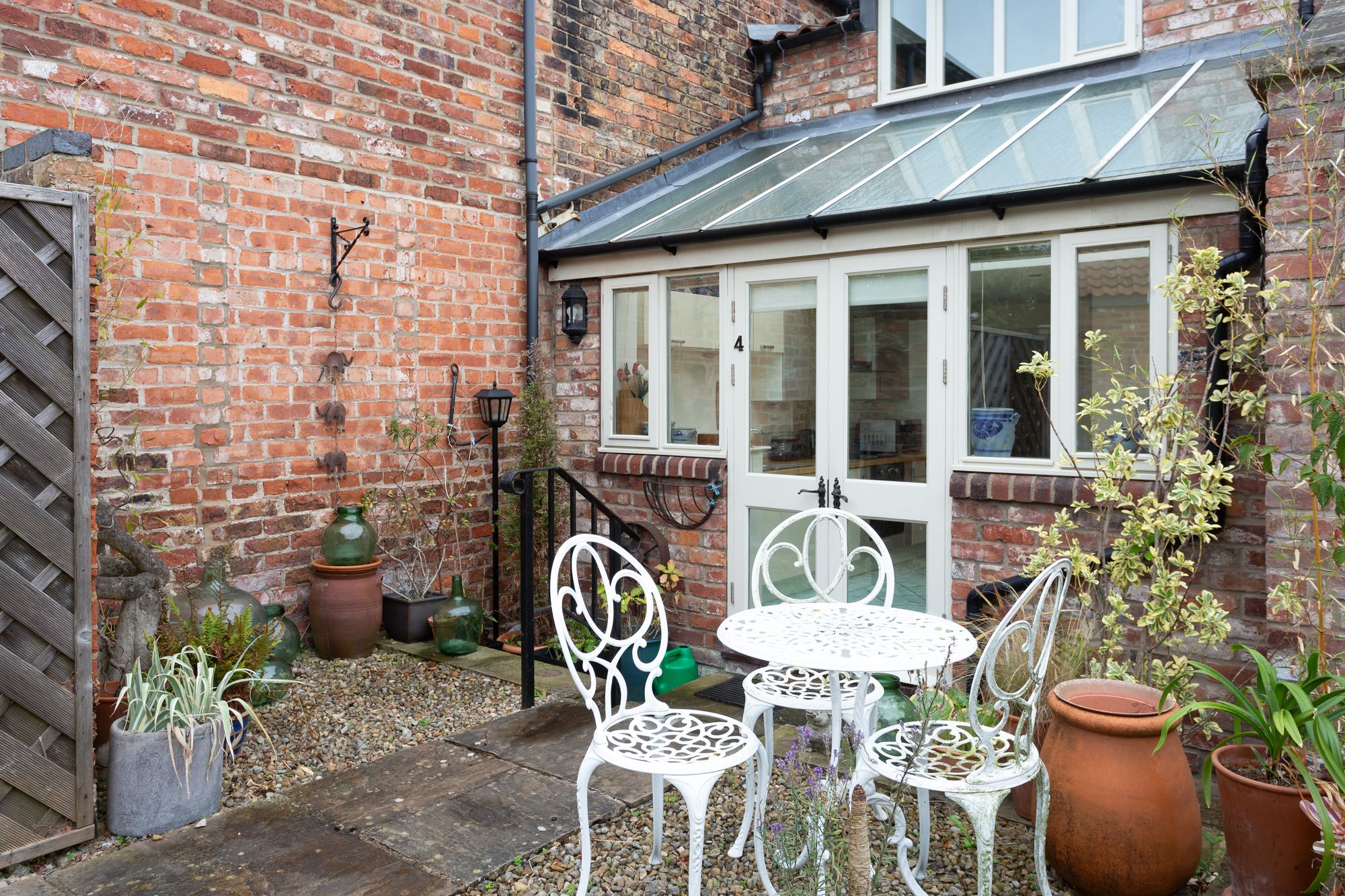 2 bed terraced cottage for sale in Church Street, York  - Property Image 13