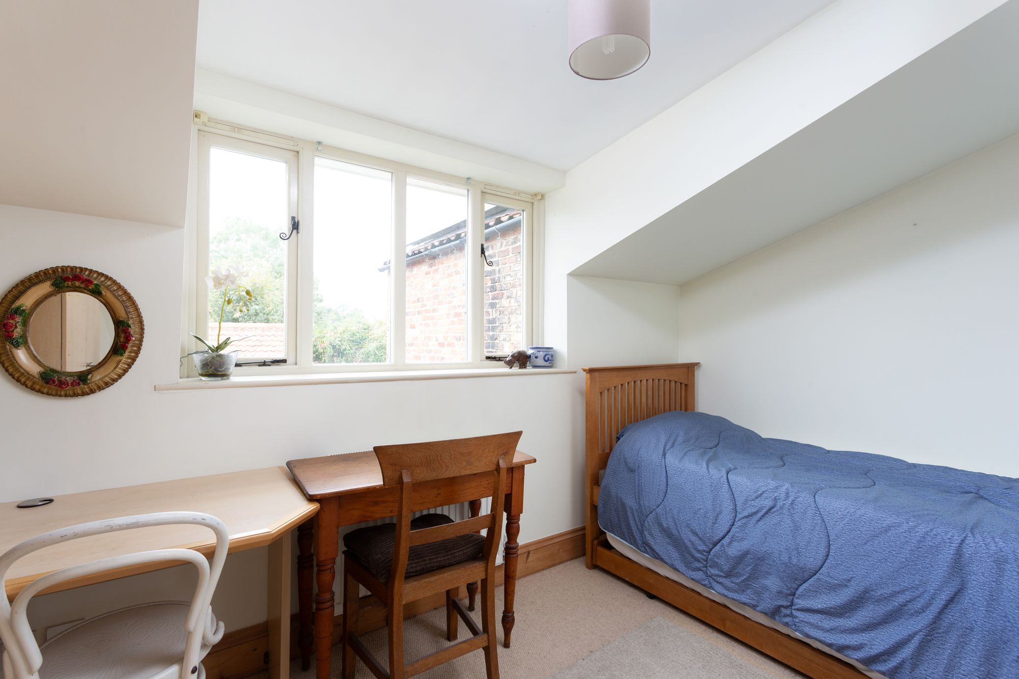 2 bed terraced cottage for sale in Church Street, York  - Property Image 10