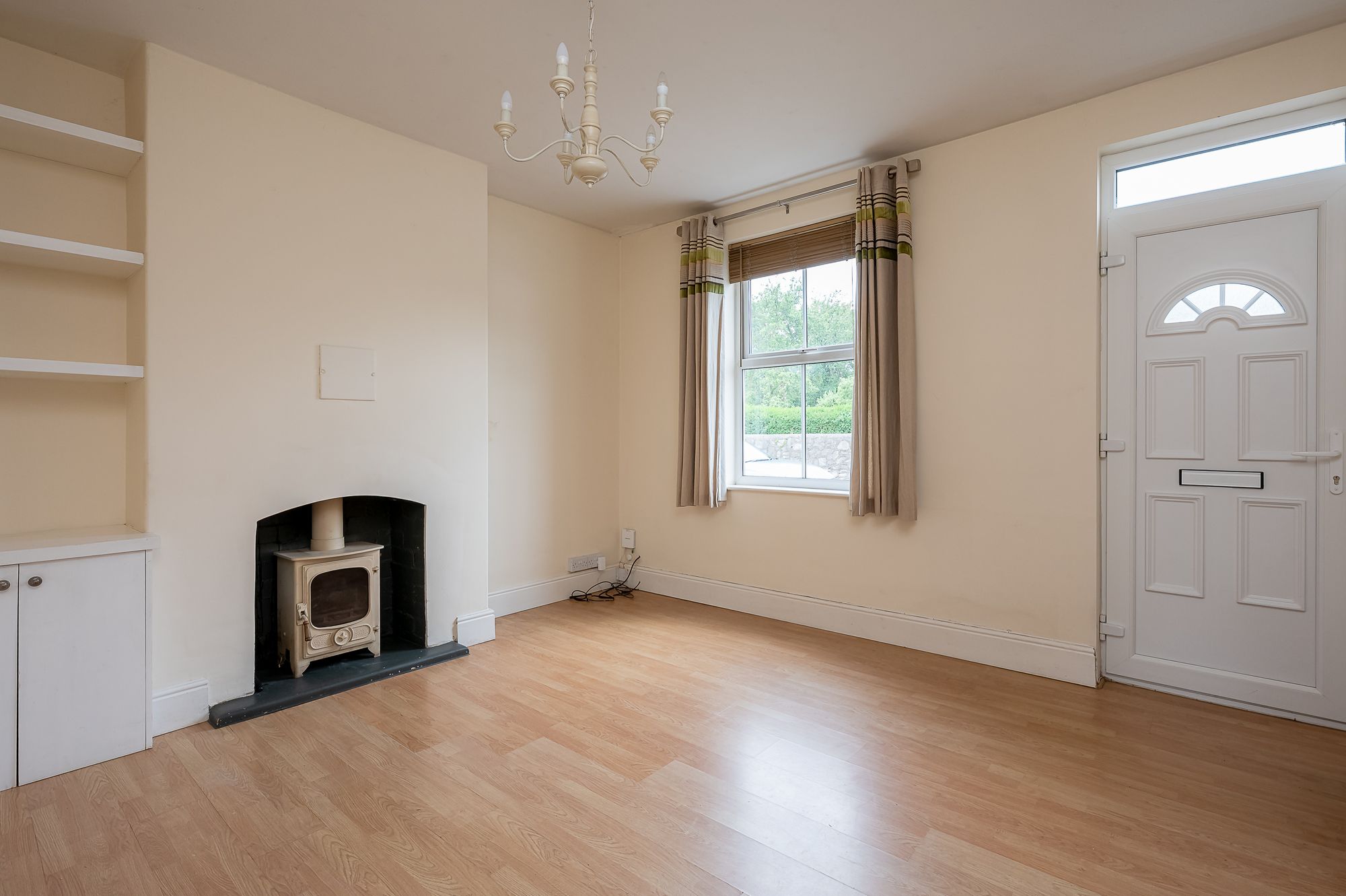 2 bed mid-terraced house for sale in St. Joseph's Street, Tadcaster  - Property Image 4