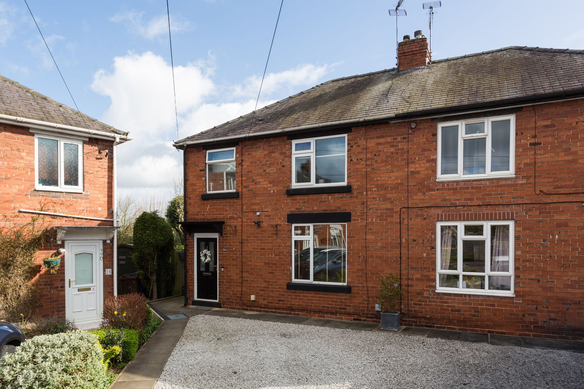 3 bed house for sale in Auster Bank Road, Tadcaster  - Property Image 1