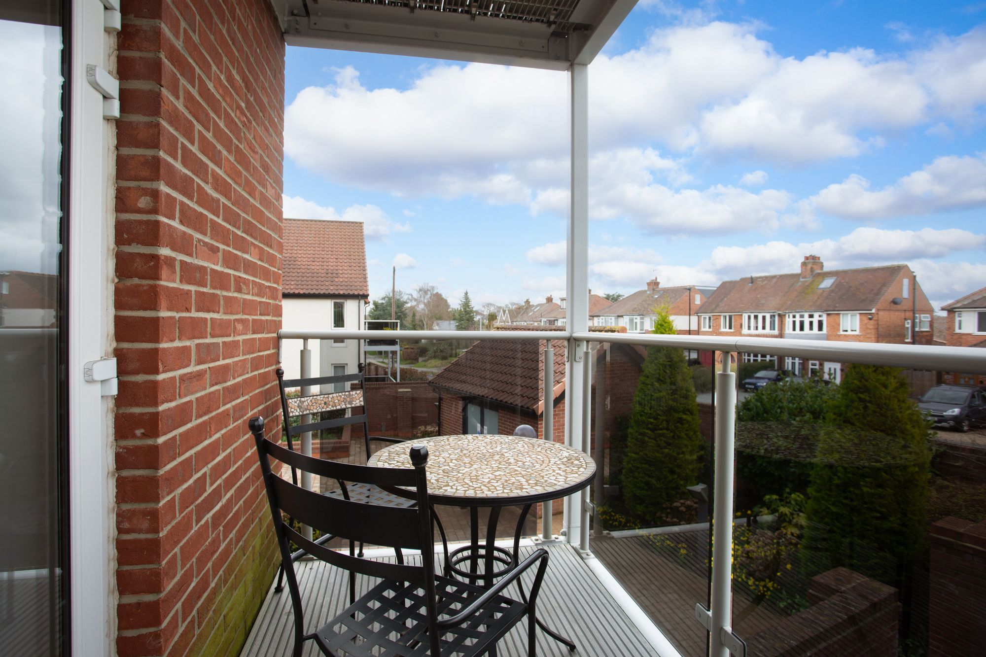 2 bed apartment for sale in Top Lane, York - Property Image 1