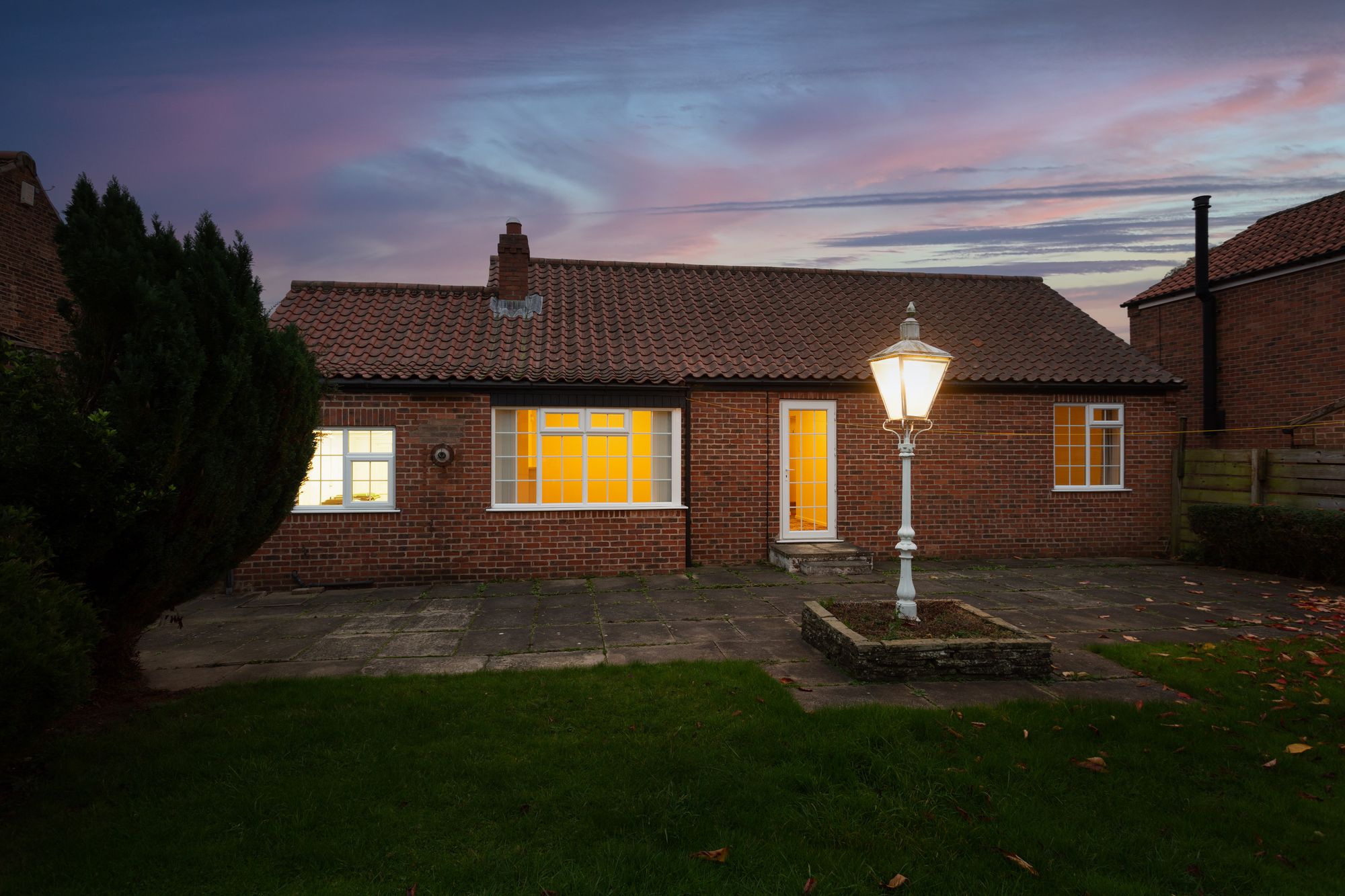 2 bed detached bungalow for sale in Main Street, York  - Property Image 2