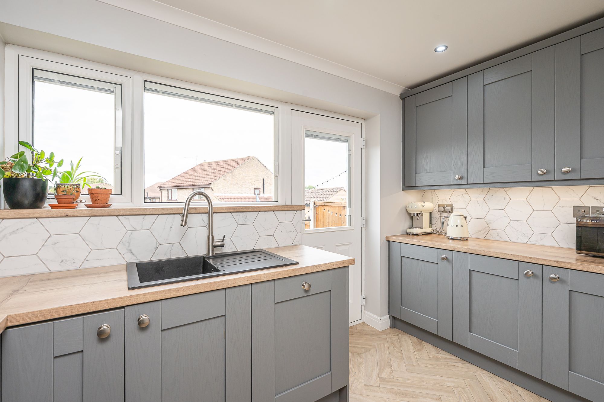 2 bed semi-detached house for sale in Parkland Drive, Tadcaster  - Property Image 9