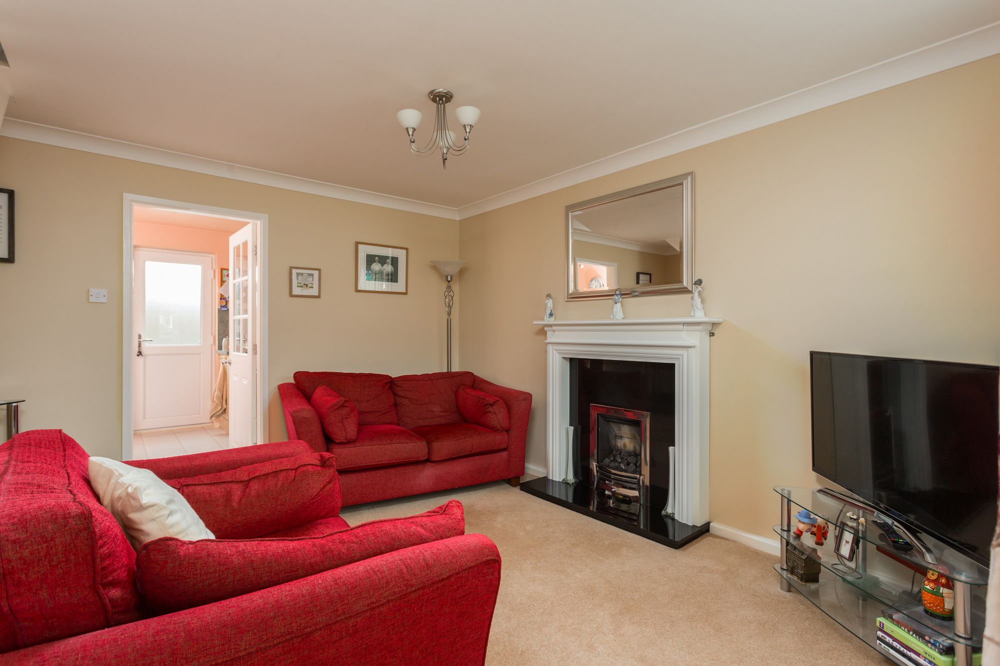 2 bed house for sale in Fairfield Road, Tadcaster  - Property Image 3