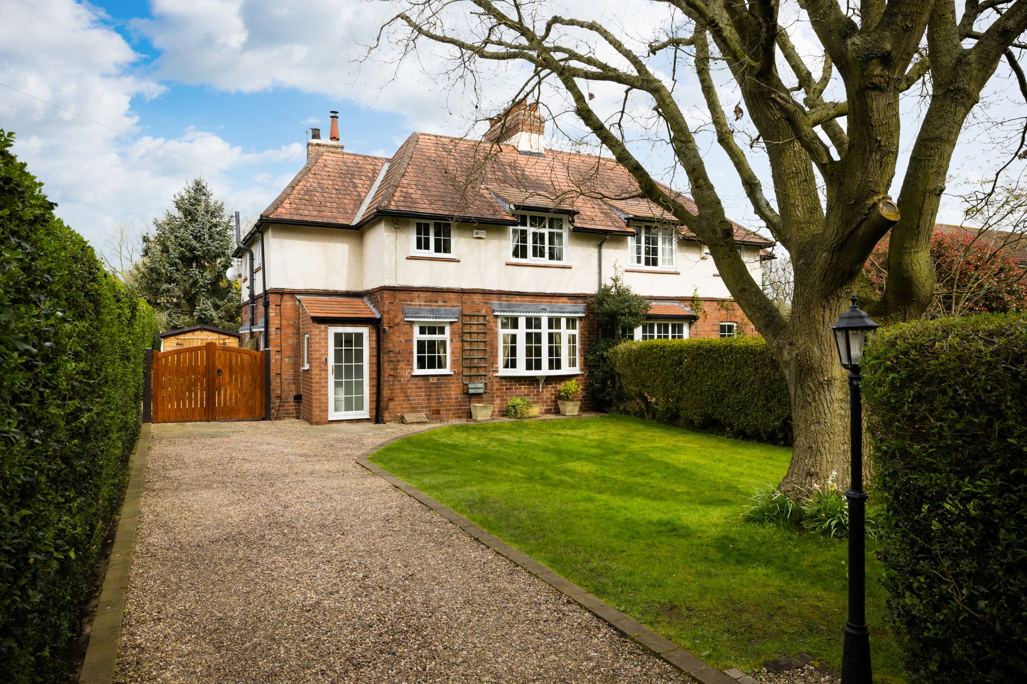 3 bed house for sale in Mill Lane, York  - Property Image 1