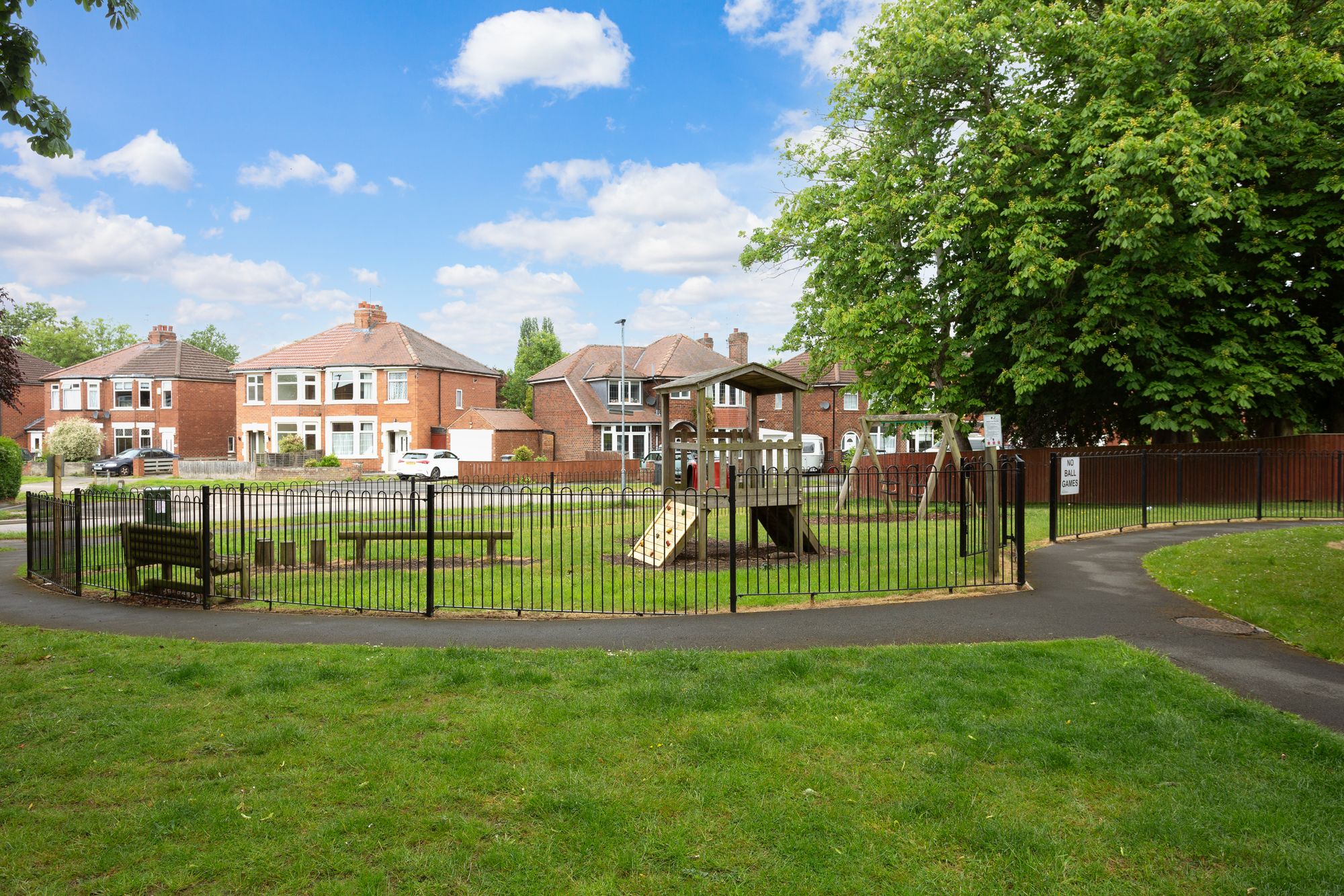 2 bed apartment for sale in Bellerby Court, York  - Property Image 3