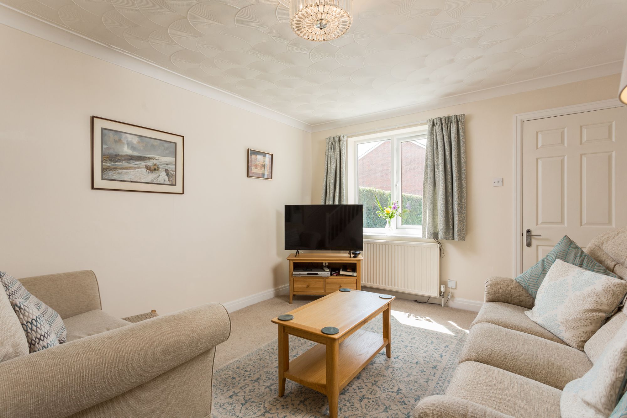 3 bed house for sale in Dykes Lane, York  - Property Image 5