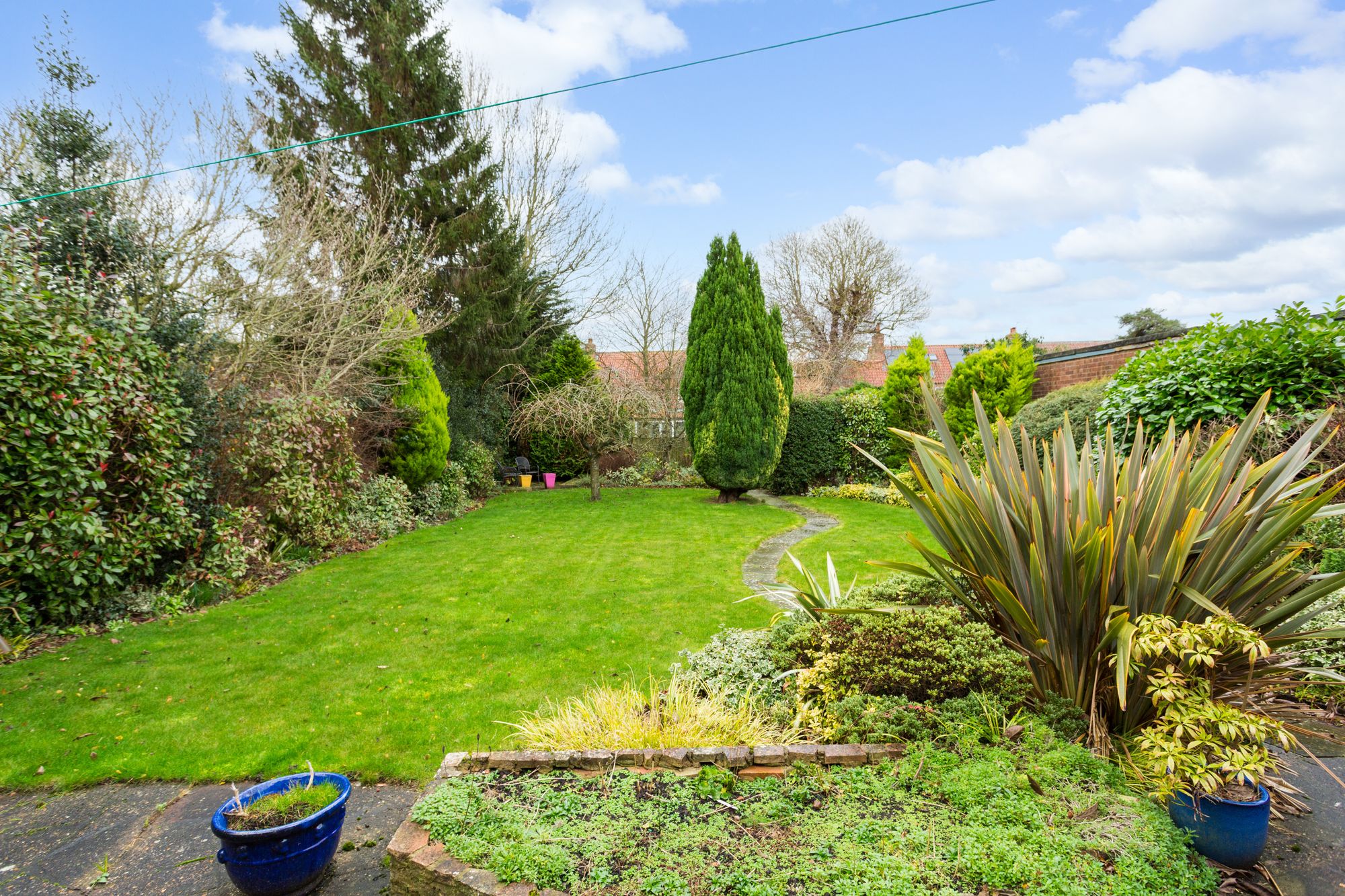 2 bed semi-detached bungalow for sale in Horseman Lane, York  - Property Image 11